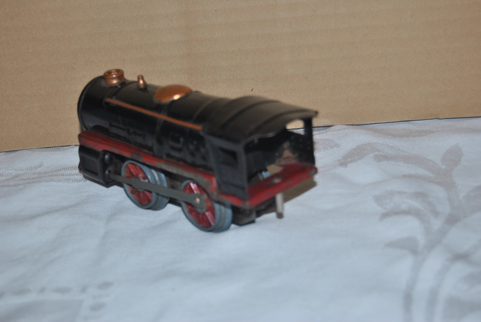 Vintage IVES – LIONEL TRANSITION WINDUP 0-4-0 LOCOMOTIVE – # 1506 – NEEDS WORK