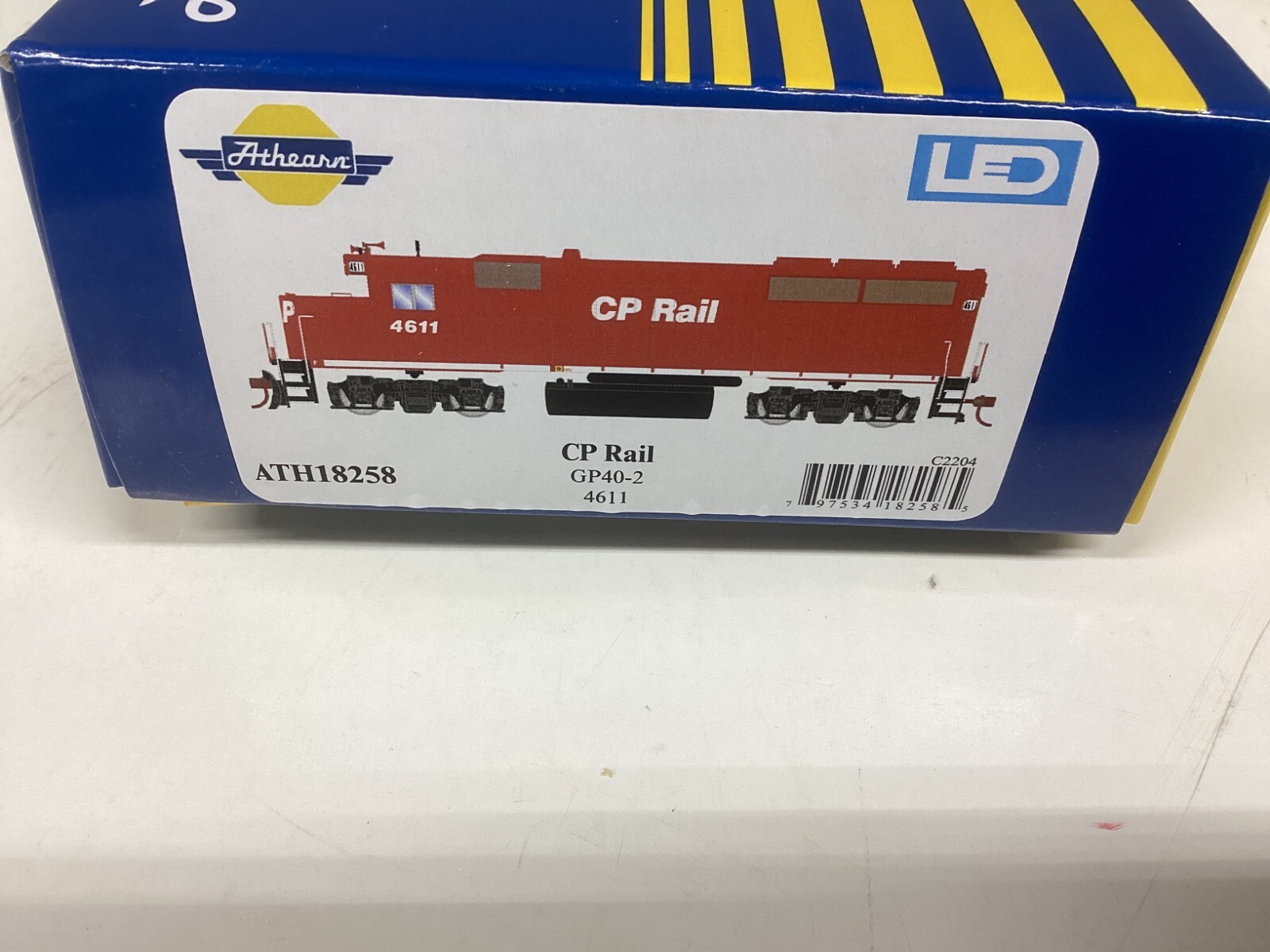 Athearn #18258 HO scale “CP Rail” GP40-2 DCC & SOUND READY Rd.#4611