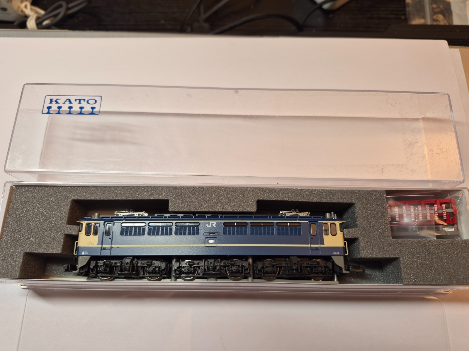 KATO 3061-5 EF65 2000 REVIVED COLOR JAPAN RAIL FREIGHT ENGINE N SCALE NIB