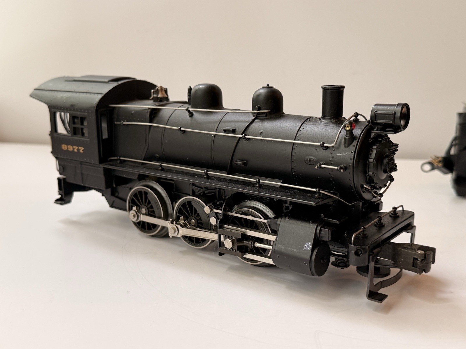 Lionel 6-18000 O Gauge Pennsylvania 0-6-0 B6 Switcher Locomotive & Tender #8977