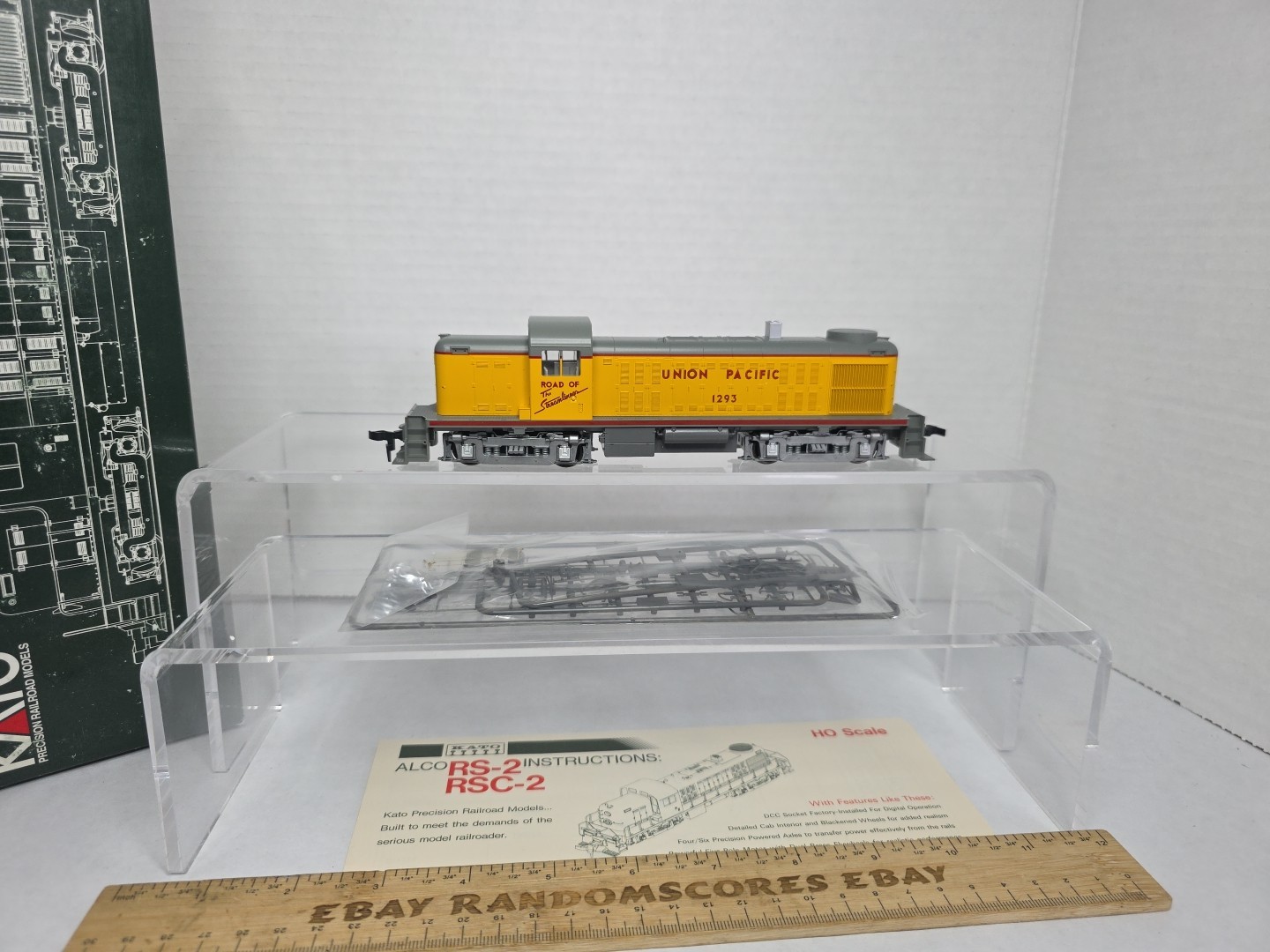 Kato HO Scale 37-2504 ALCO RS-2 Diesel Road Switcher Loco Union Pacific UP 1293