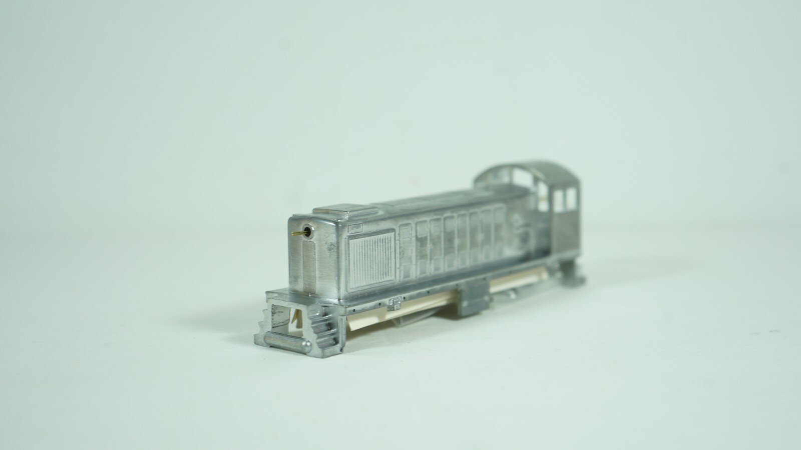 Cary Locomotive Works HO Scale Alco S-2 S-4 Metal Diesel Body Kit NEW B721