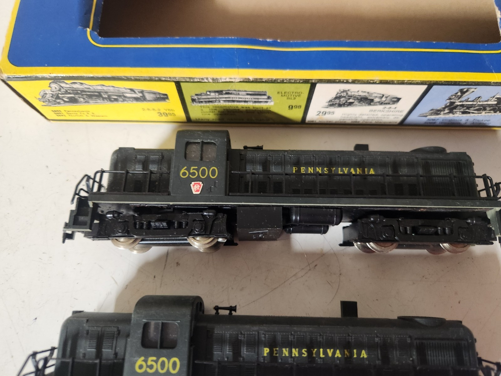 AHM Brand Pennsylvania RR Loco 6500 & Dummy Car CHECK VIDEO