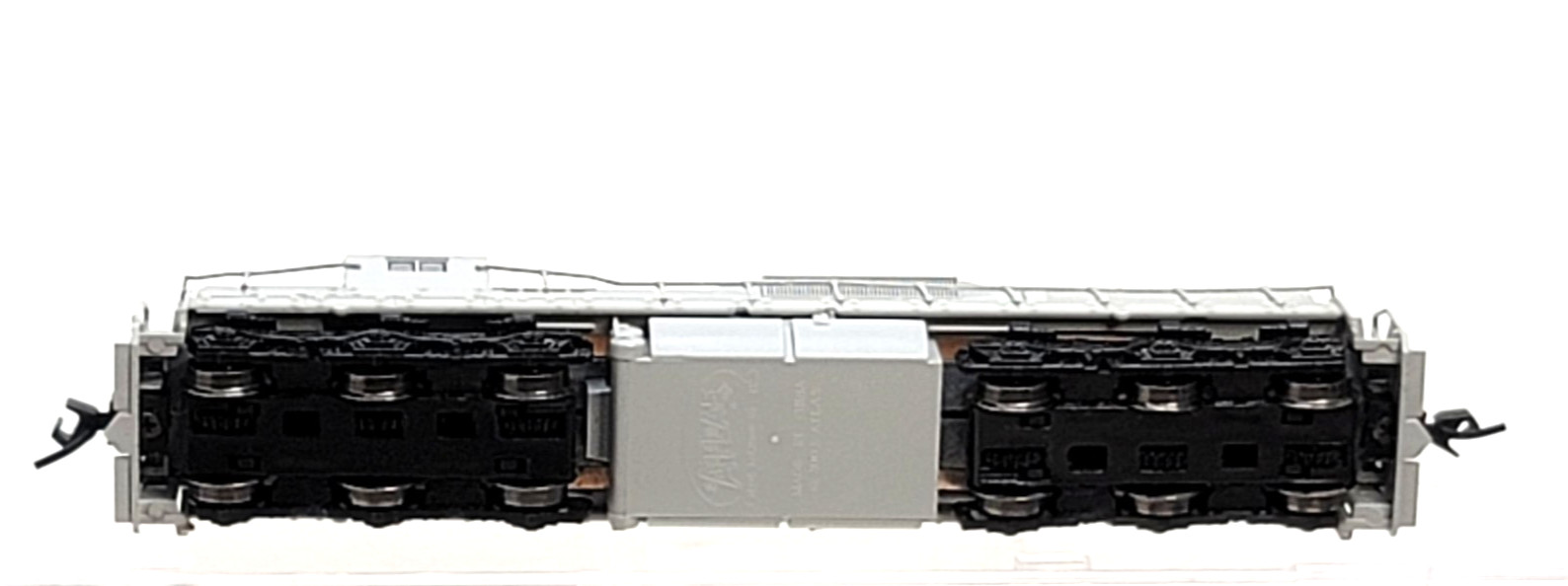 N Atlas-Kato 53601 EMD SD 7 Undecorated Locomotive (Tested) rapido cplrs