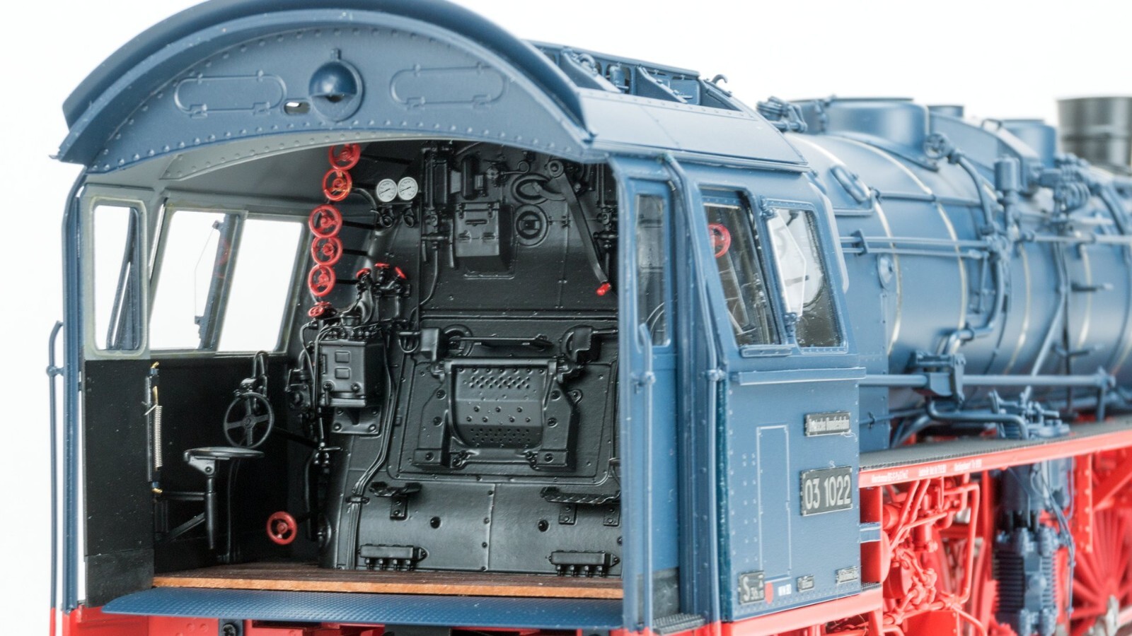 KM1 Gauge 1 Steam Locomotive BR 03.10 Various Versions Digital Sound For Märklin