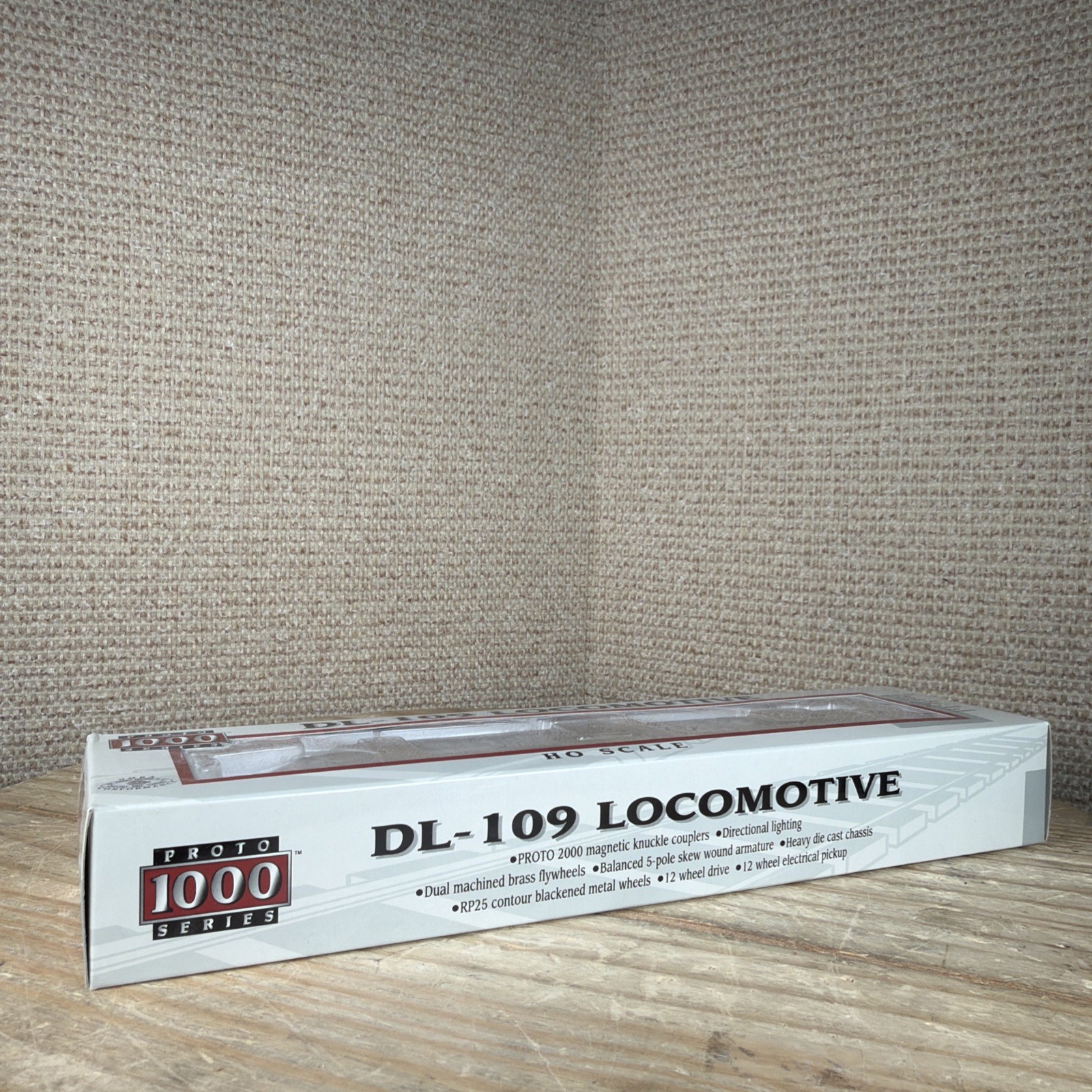 Proto 1000 30573 HO Scale Southern DL-109 Diesel Locomotive SOU #6401