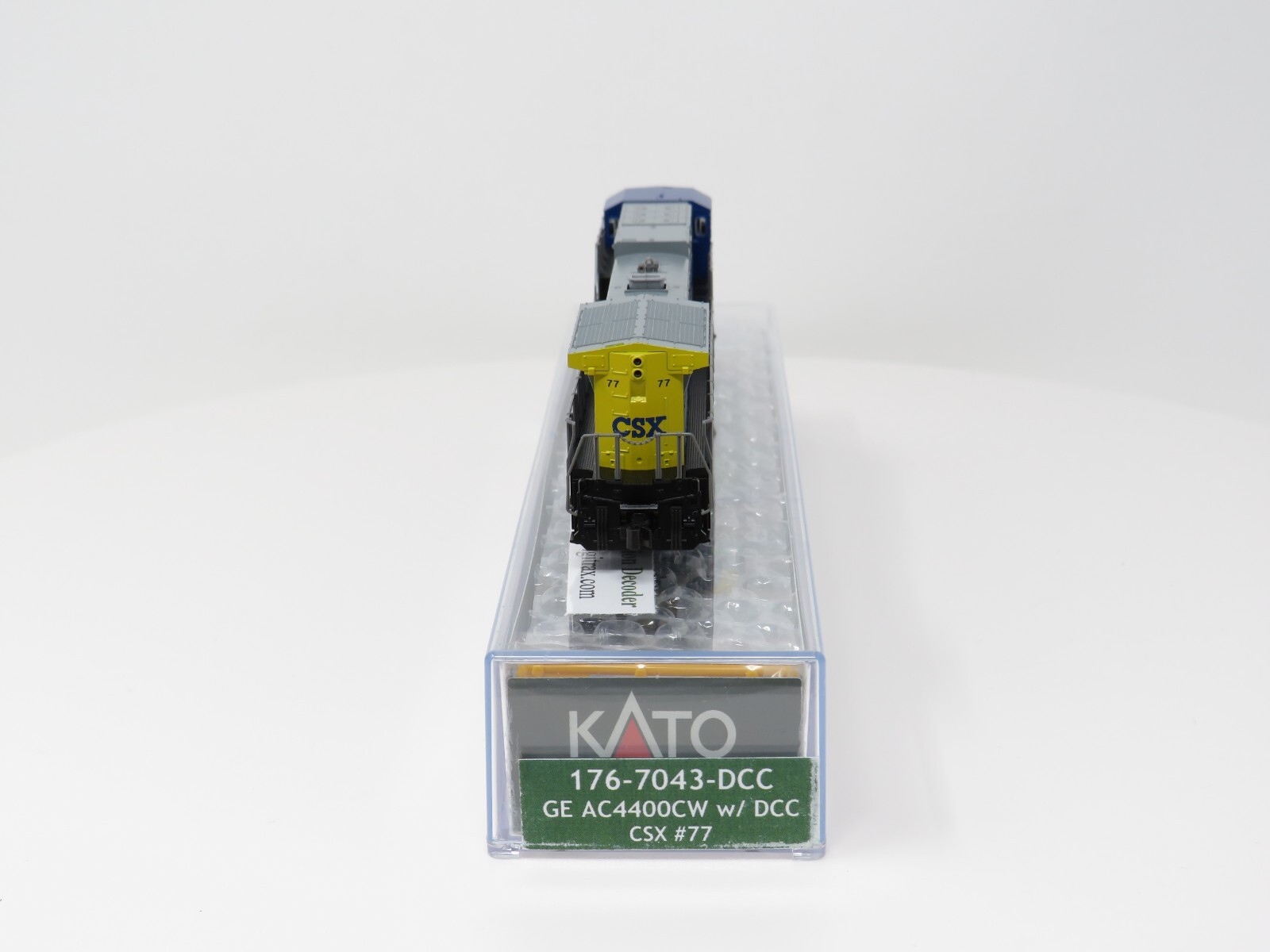 Kato N 176-7043-DCC CSX GE AC4400CW Diesel Locomotive Freight Train