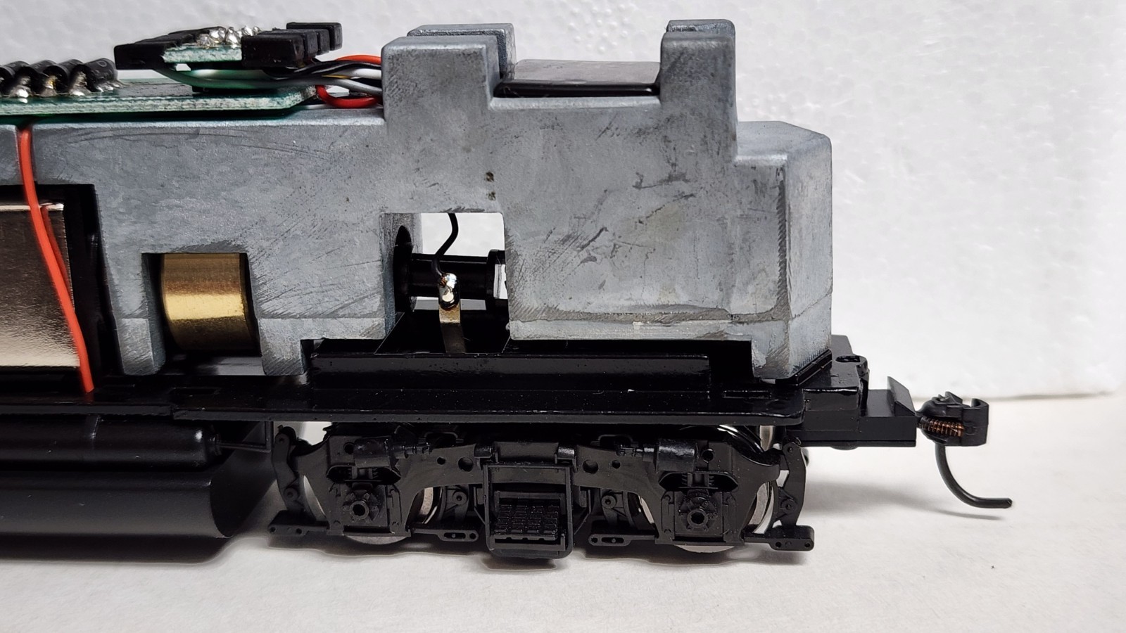 Life Like PROTO 2000 21551 HO GP30 PENN CENTRAL 2189 DCC New gears Kadee Install