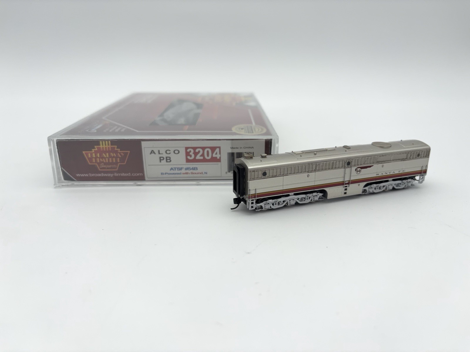 Broadway Limited – N – AT&SF – ALCO PB Diesel B-Unit #54B DCC, Sound -Train 3204