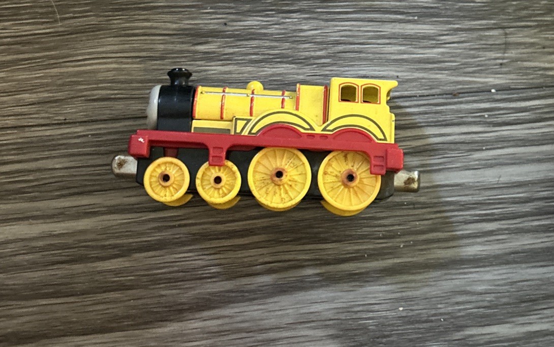 Thomas And Friends Diecast Magnetic Trains Lot Of 3 Mattel Thomas Percy & Molly