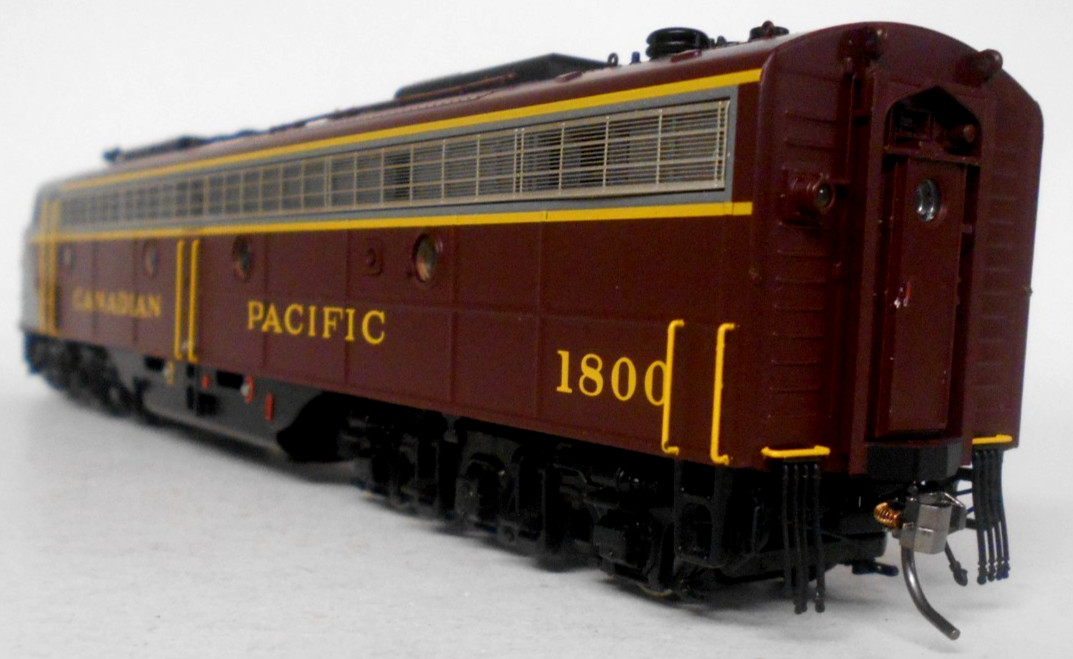 RAPIDO HO Scale E-8-A Early Scheme Silent DC Only #1800 CANADIAN PACIFIC