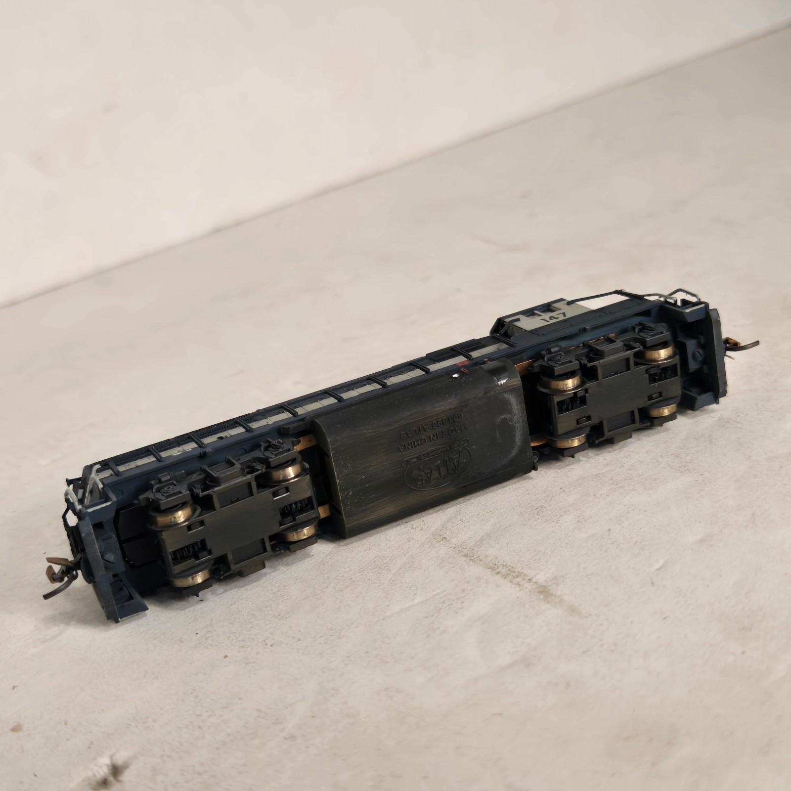 Atlas N Scale Richmond Fredericksburg & Potomac EMD GP-40-2 ? Loco. Dead.