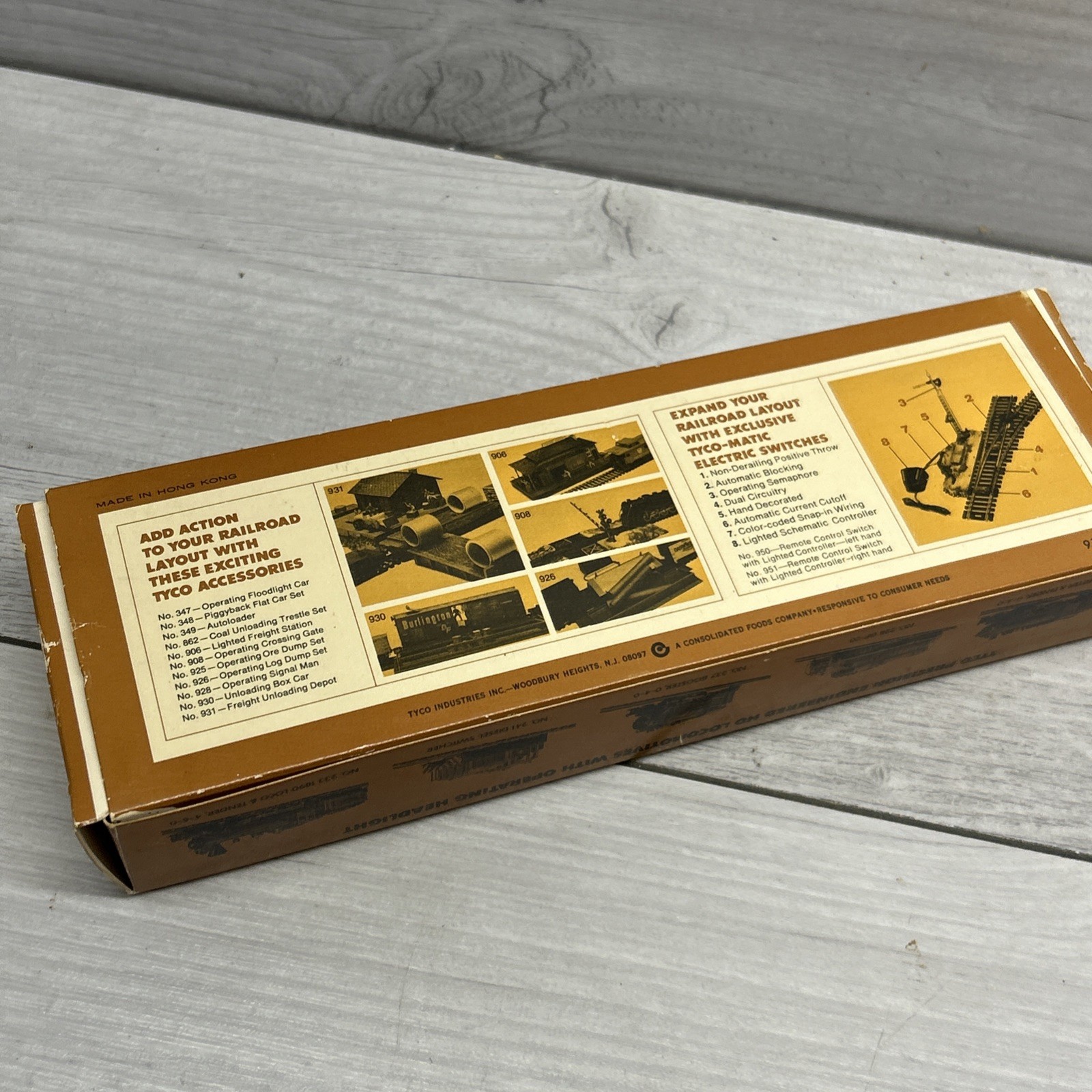 HO Scale Union Pacific Railroad 50′ High Roof Boxcar #300631