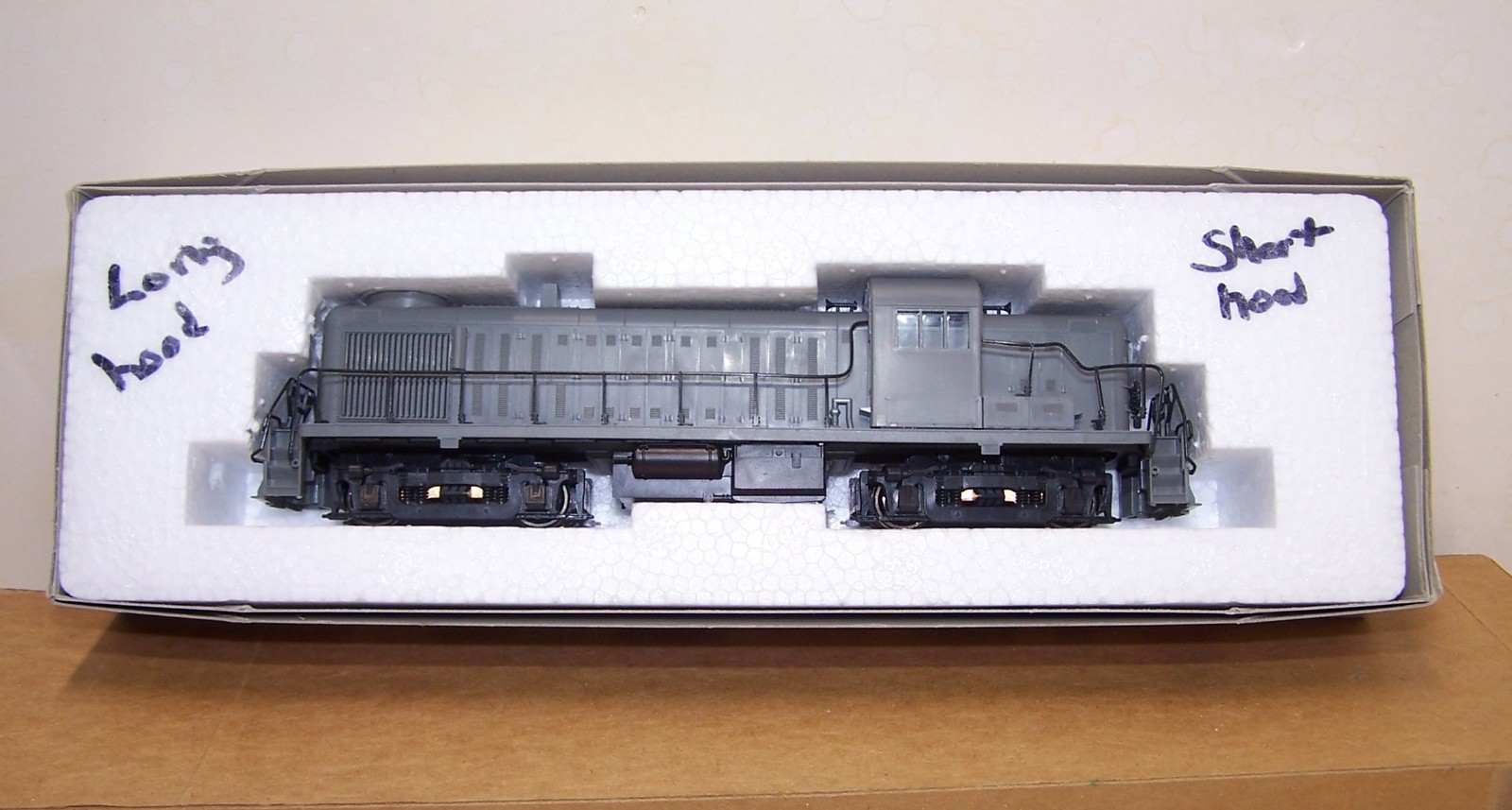 HO ATLAS ALCO RS3 UNDECORATED UNDEC