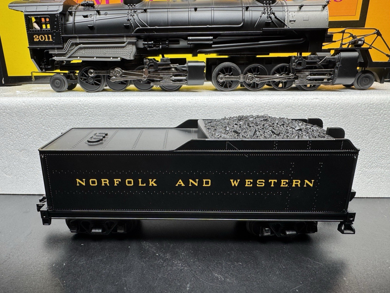 MTH RailKing 30-1307-1 Norfolk & Western 2-8-8-2 steam loco #2011 PS2 BCR LNIB