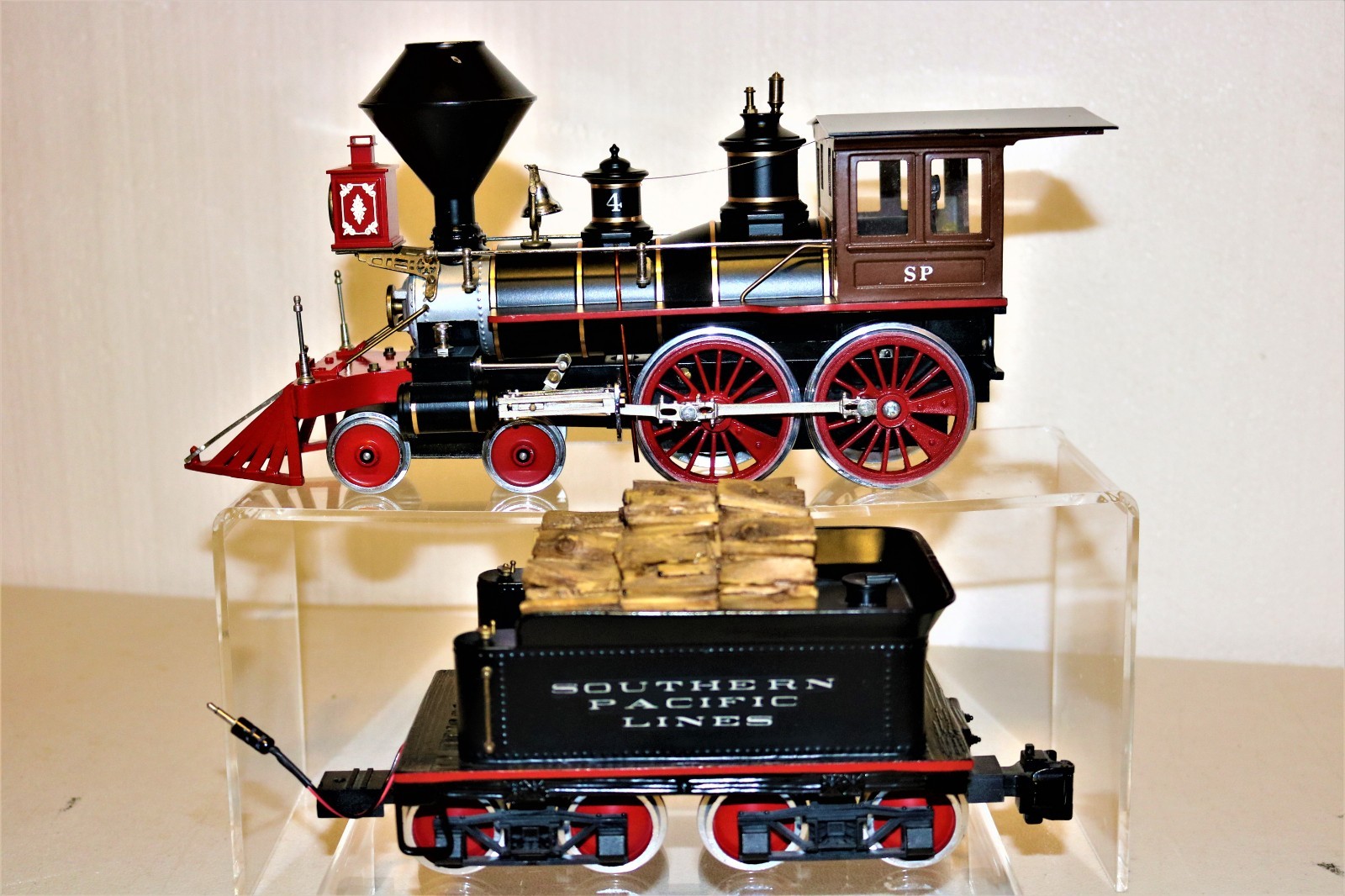 BEAUTIFUL RARE G scale Brass DELTON Southern Pacific Lines SP 4-4-0 #4 -Ser#44