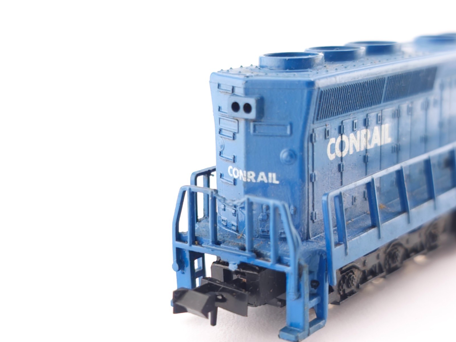 *READ* Model Power? N Scale Conrail SD-45 Diesel Locomotive 6163 Model Train