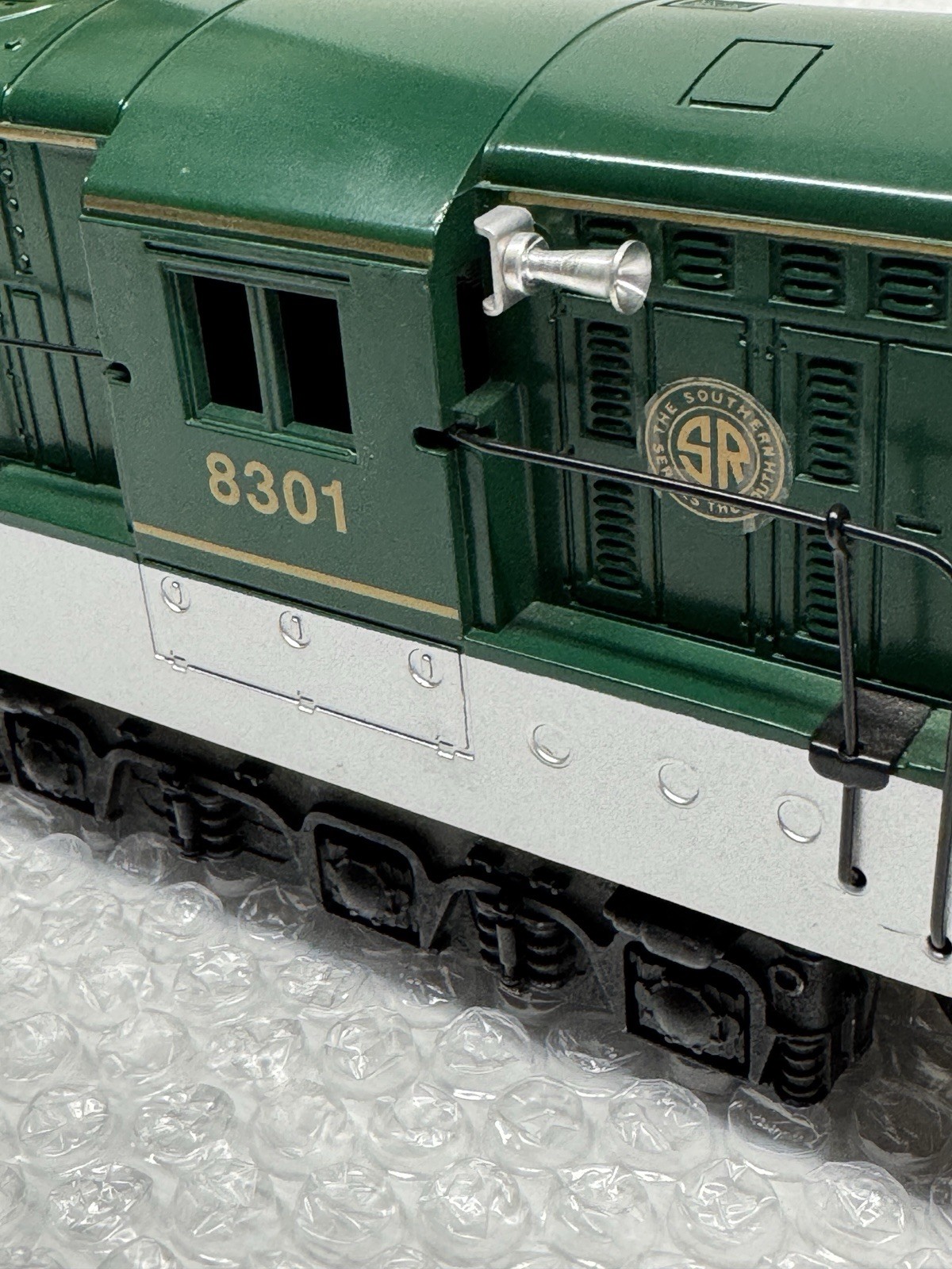 Lionel Train Deisel Engine 6-18301 Southern Fairbanks Morse