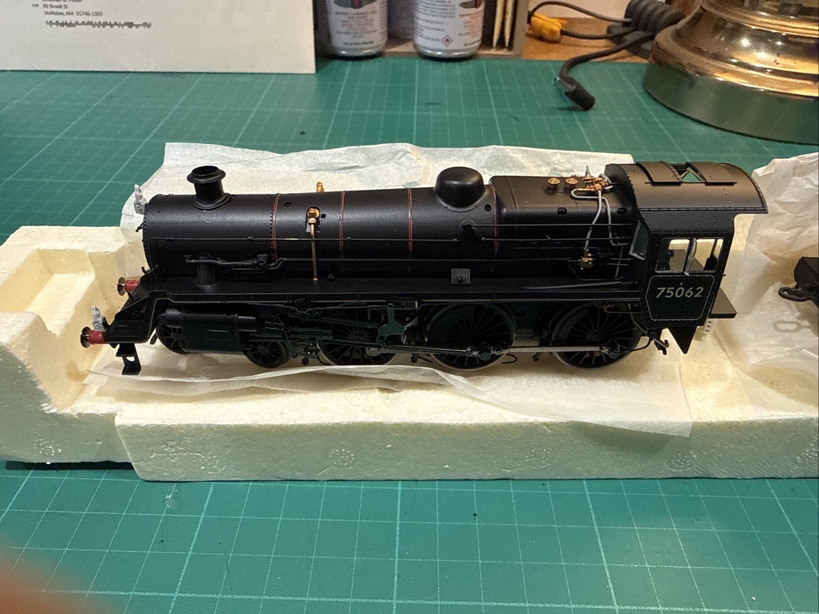 Hornby R2715X BR Standard Class 4MT Steam Loco