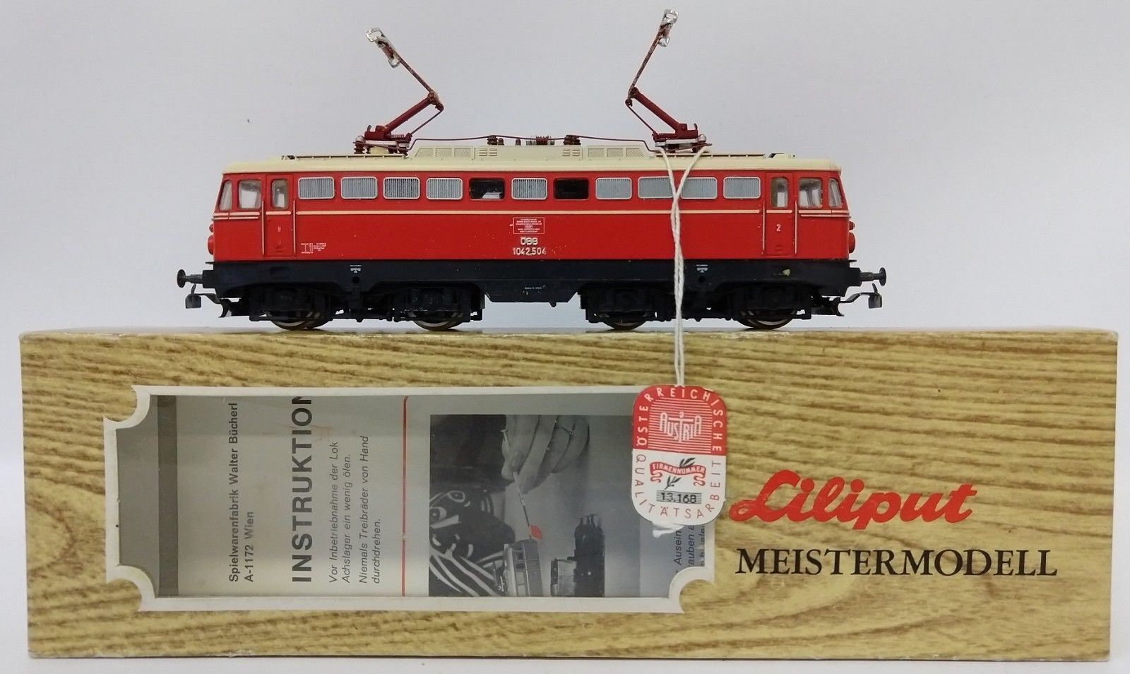LILIPUT Master Model Series HO Train 11411 LOCOMOTIVE 1042.504 OBB Engine