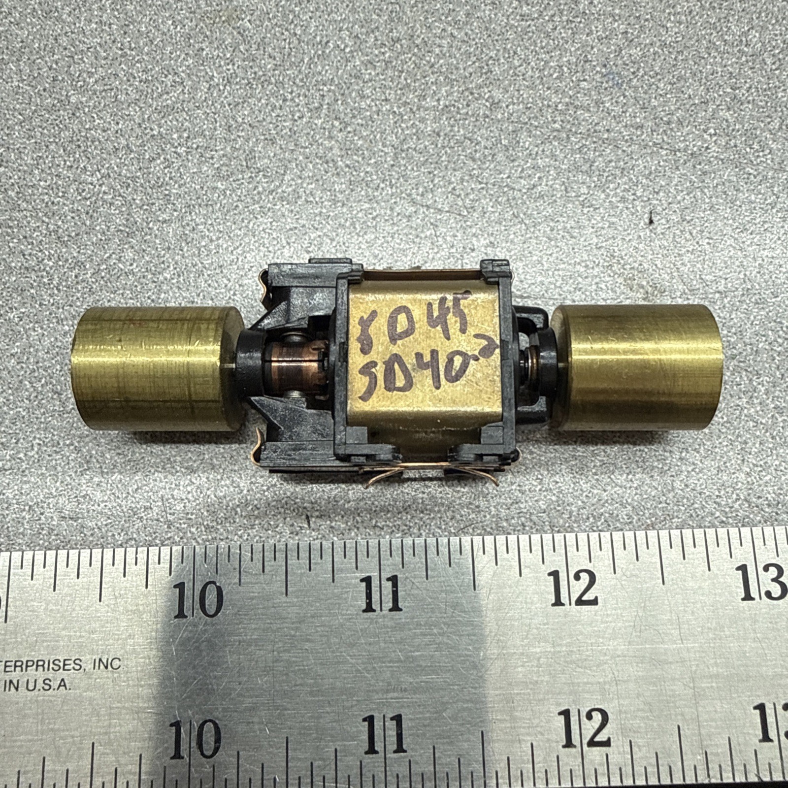 Athearn Sd40–2 SD45 Motor Runs Like A Dream 3 1/4 Inches Long Dual Flywheel