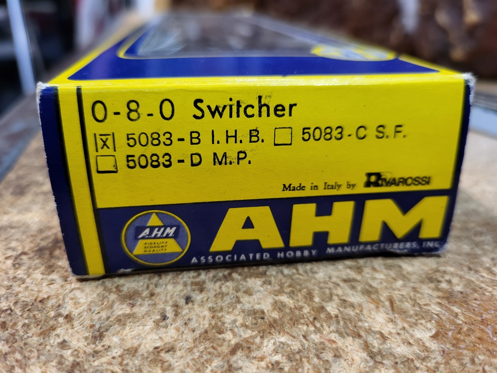 AHM 5083 HO Scale 0-8-0 Locomotive Indian Harbor Belt #102, $7/$3/$15 Ship