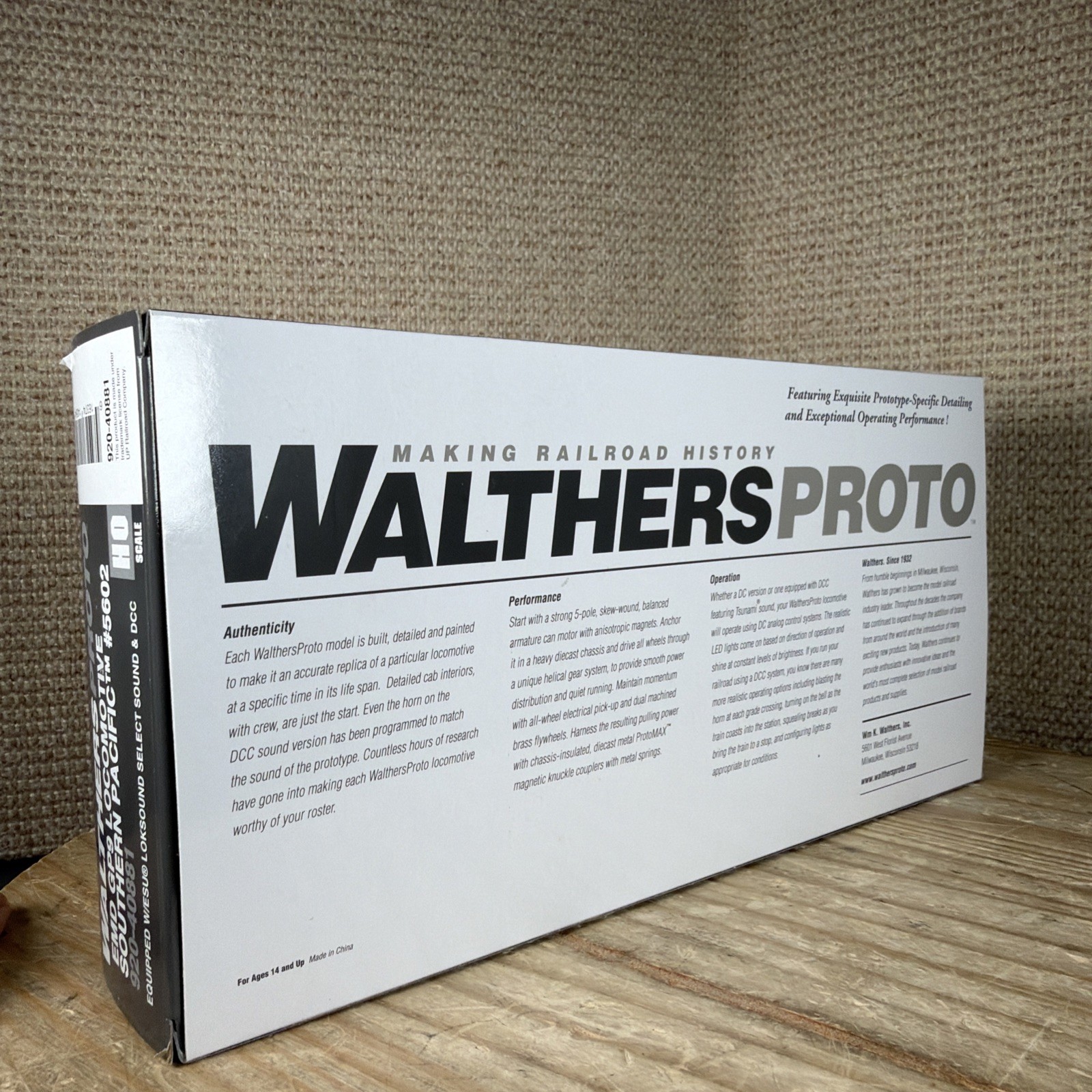 Walthers Proto EMD GP9 Locomotive Southern Pacific #5602 920-40881 HO w/ESU DCC
