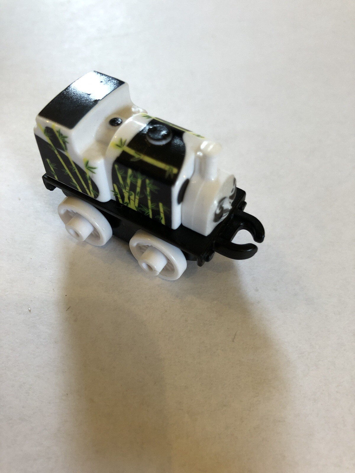 Box Of 2017 Thomas The Tank Engine Minis Wave 1