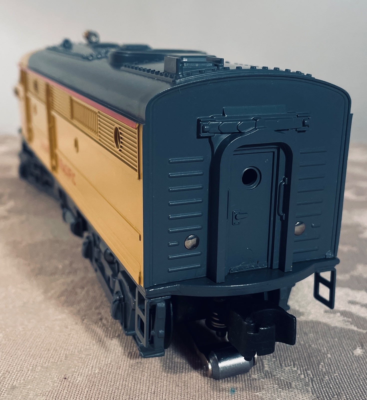 Lionel 6-18119 Union Pacific FA-2 AA Locomotives, 1994, New