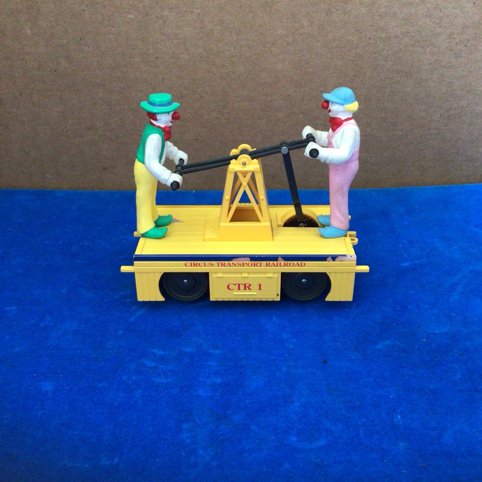 K-Line Circus Transportation Railroad Handcar K2625 Two Clowns