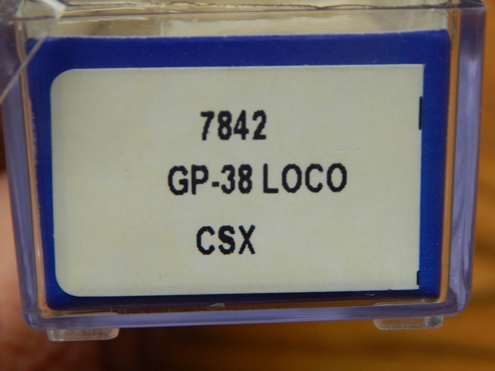 LIFE LIKE 7842 CSX GP-38 DIESEL LOCOMOTIVE USED VERY LITTLE W/BOX N GAUGE LQQK