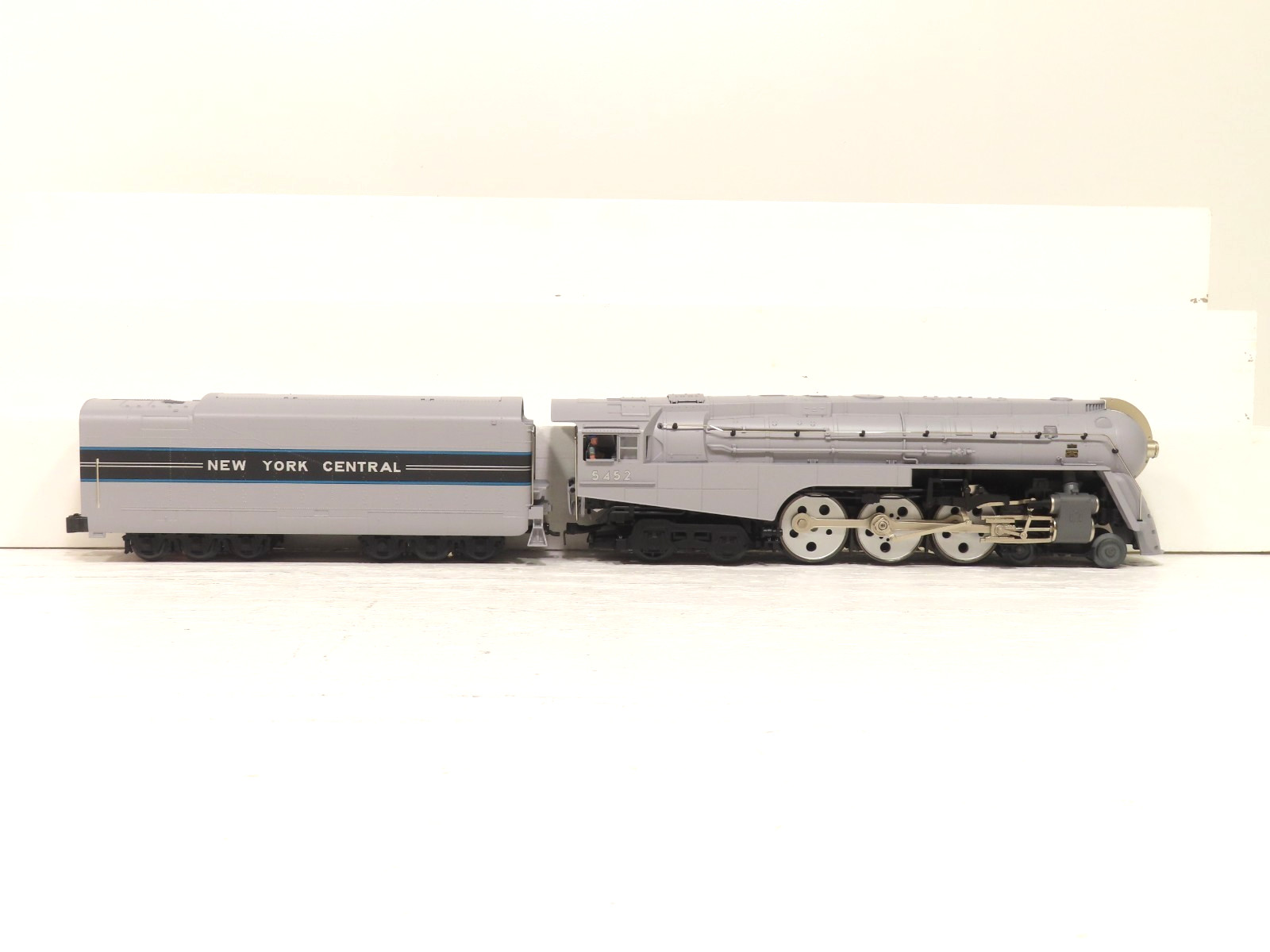 Lionel 2331402 NYC Legacy Dreyfuss J3 #5452 Test Run Only