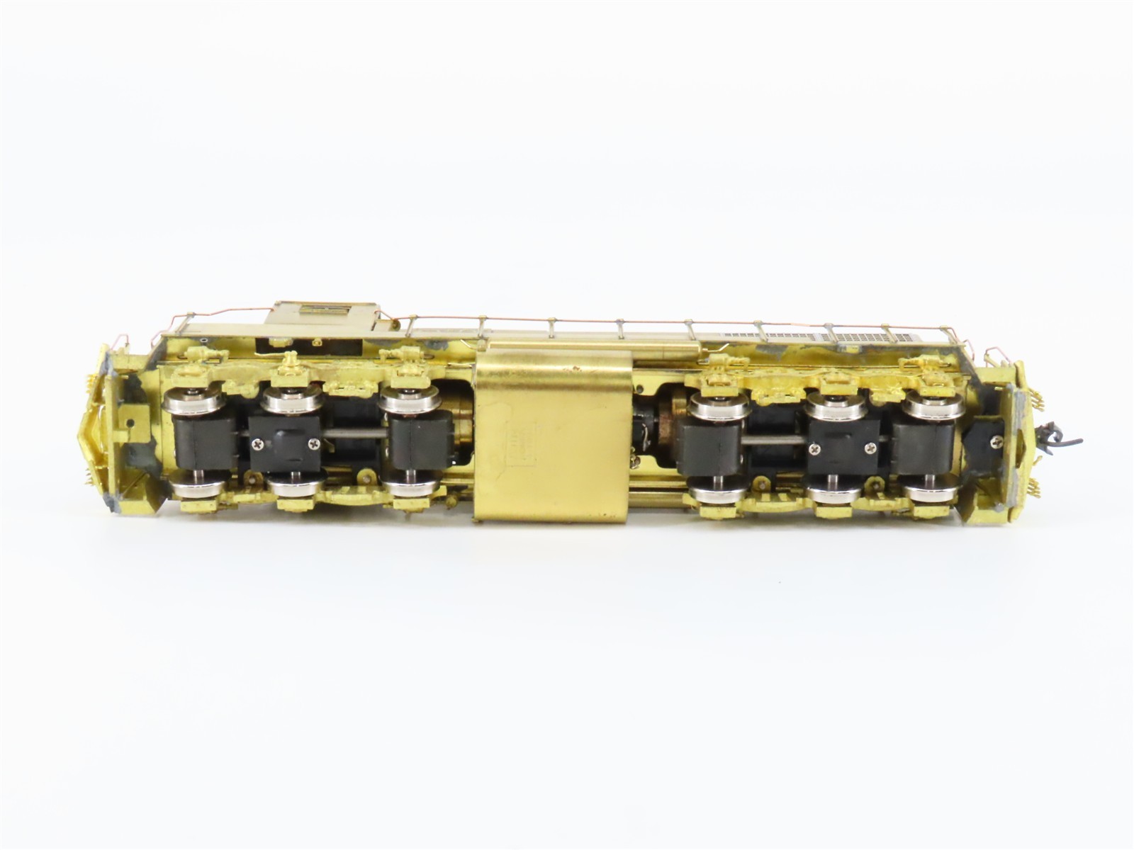 HO Overland/Ajin BRASS OMI-5119 Undecorated MILW SDL39 Diesel Locomotive