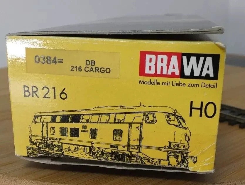 Brawa 0384 HO gauge DB BR 216 diesel locomotive in DB Cargo livery