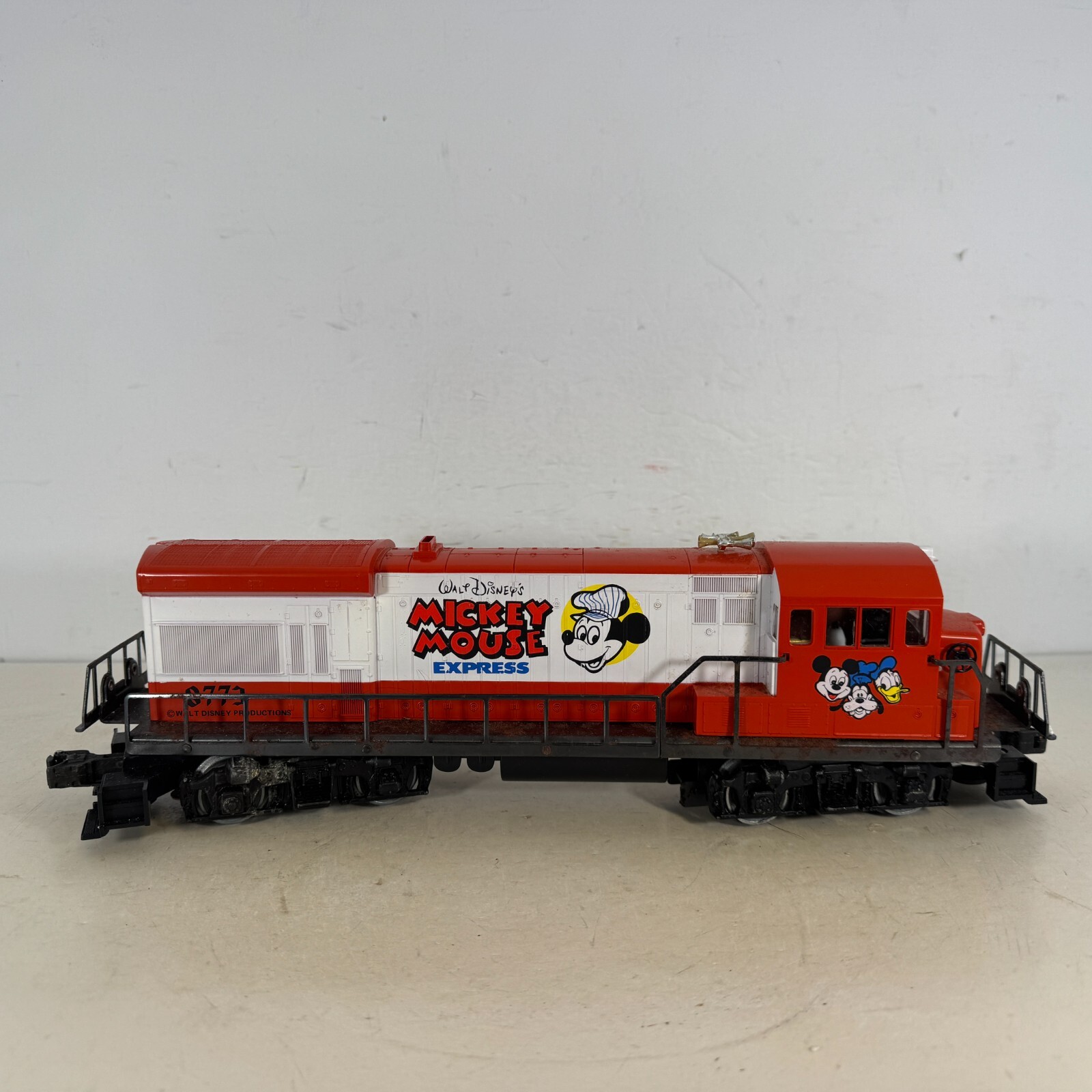 Lionel 6-8773 O Gauge Disney Mickey Mouse Express U 36B Diesel Engine Locomotive