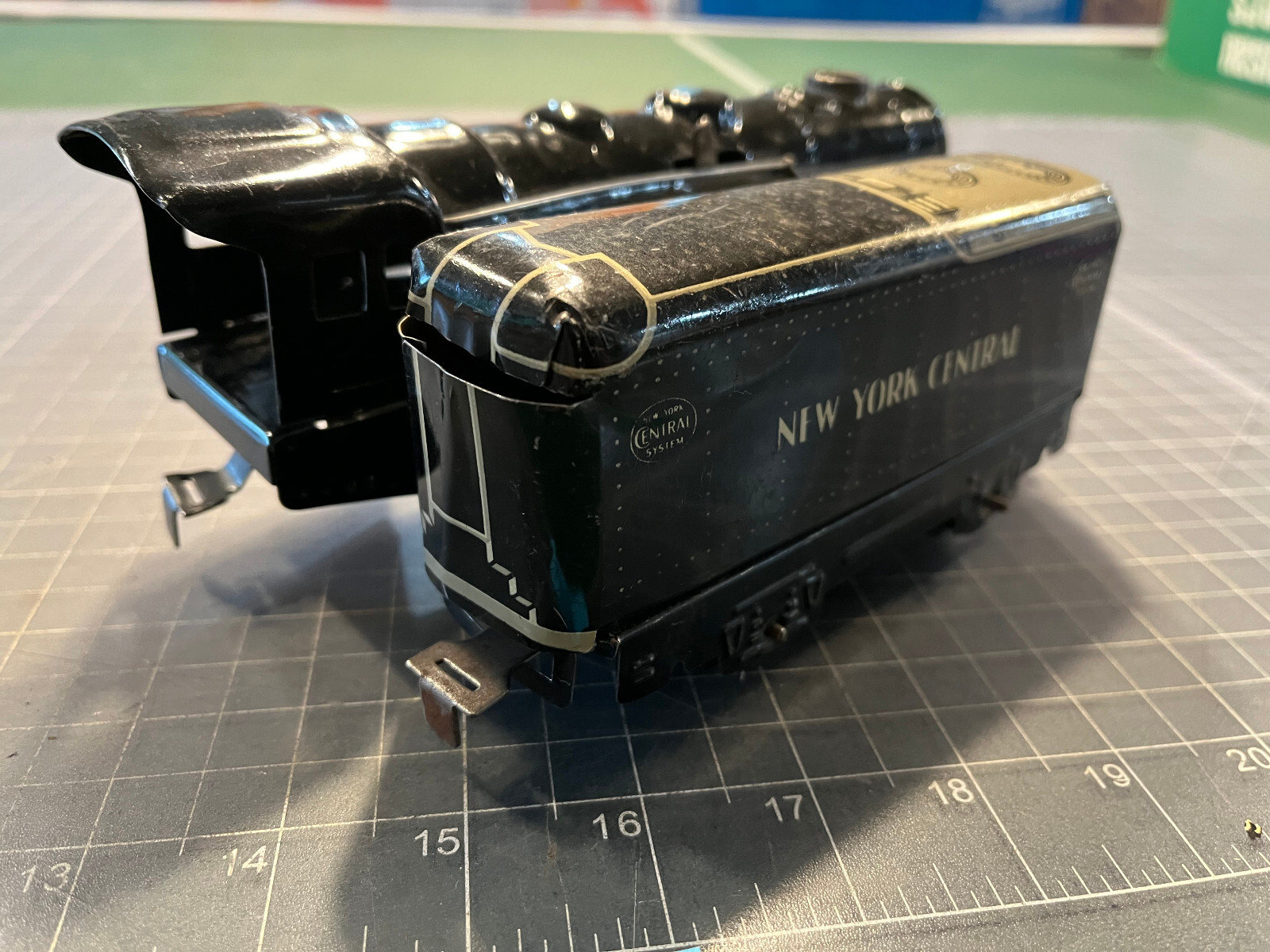 Marx Train 591 VERY NICE Black Locomotive Windup w/Bell & NYC Tender RUNS Lot J