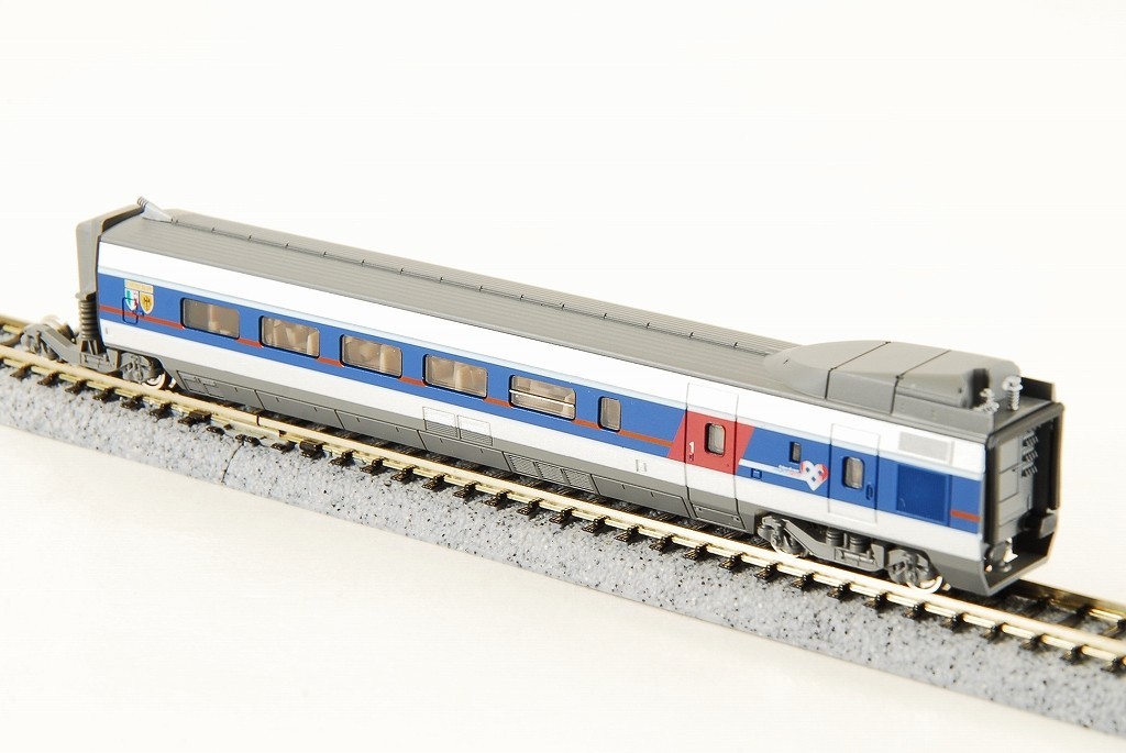 KATO N scale TGV 10-909 La Ligne de Coeur France Suisse 6 car set Flaw Condition