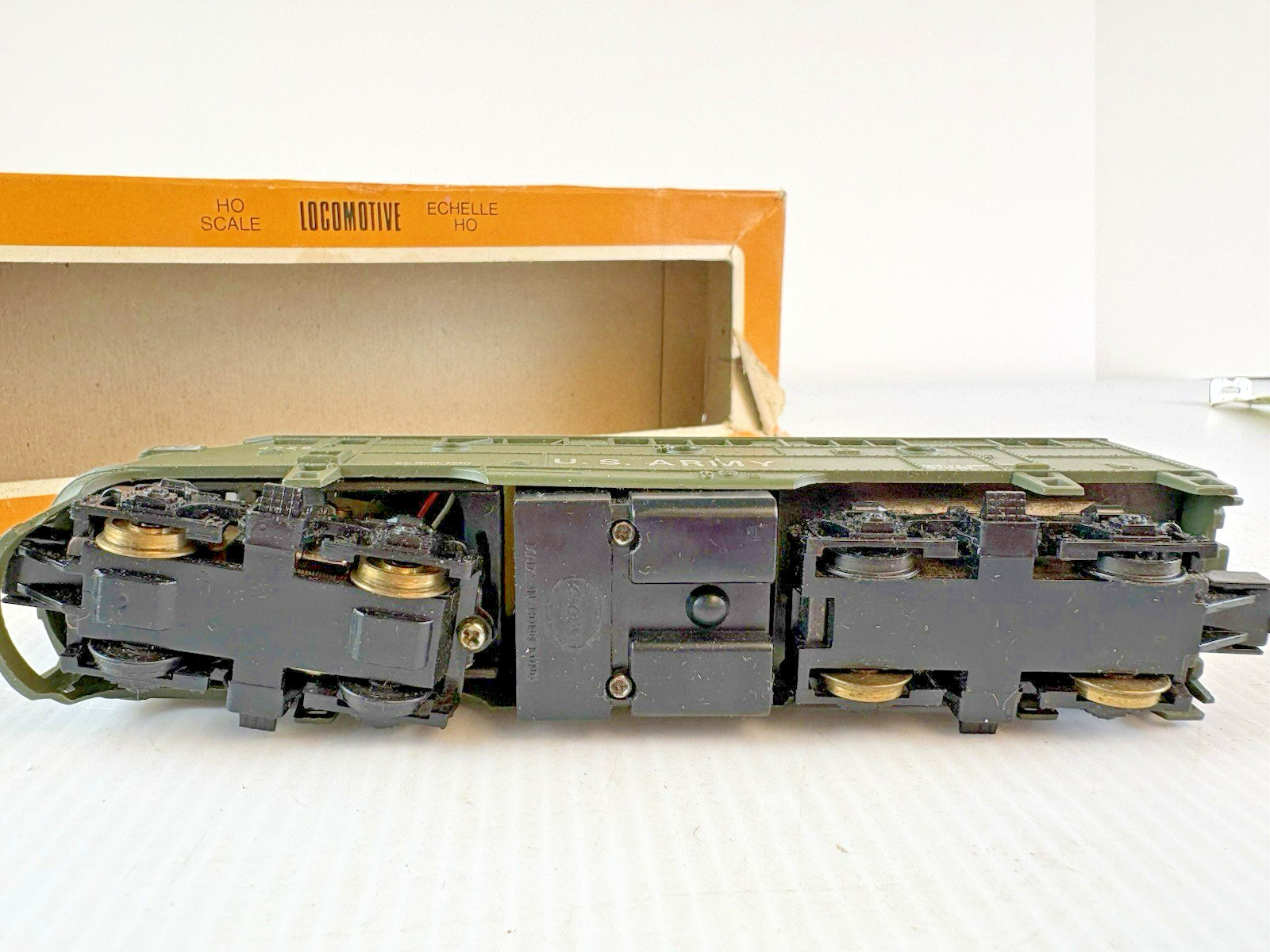Cox HO Scale U.S. Army F3 Locomotive No.6111-6, Powered, Not Running, IOB