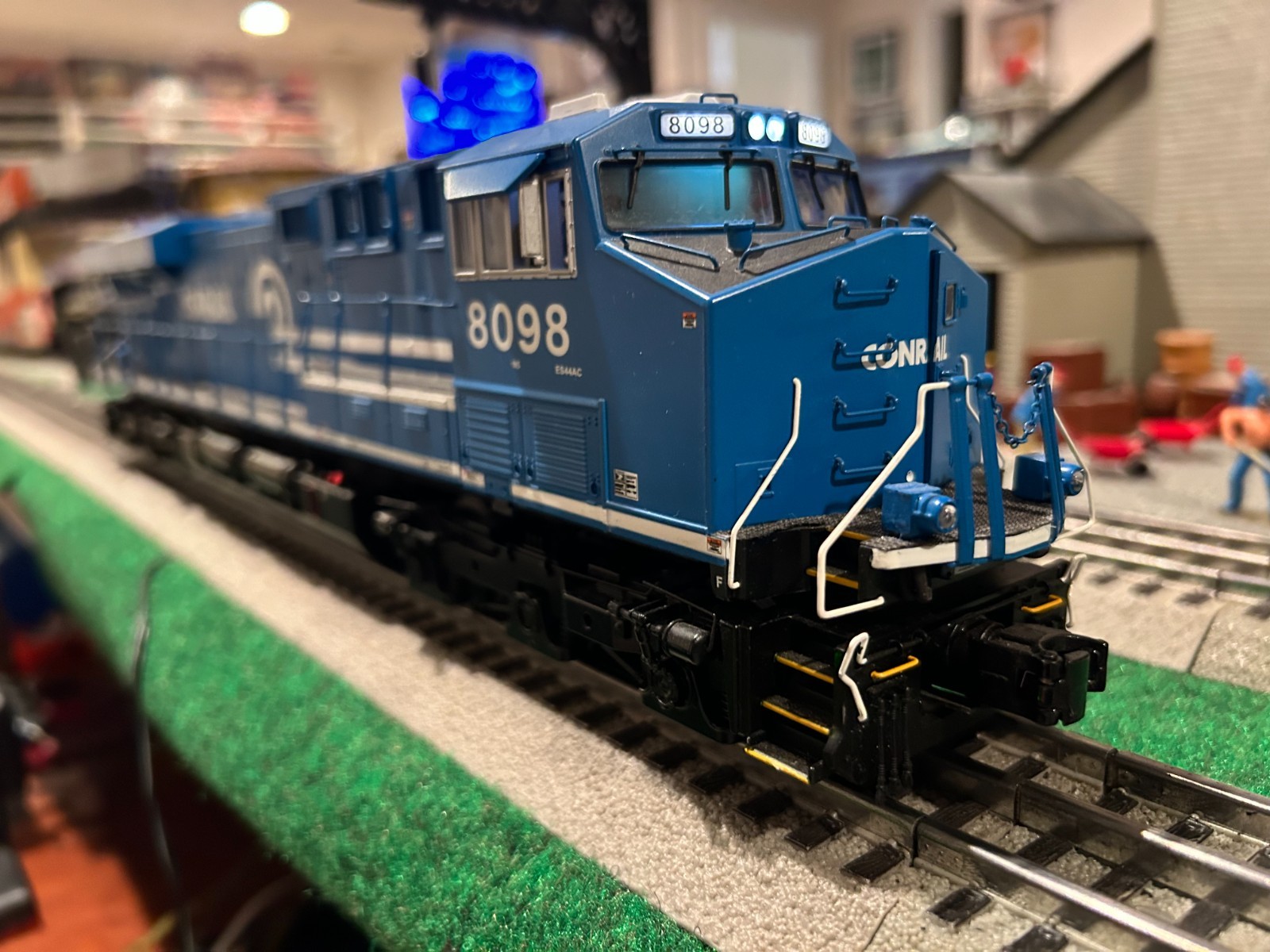 MTH 20-20261-1 Conrail (NS Heritage) ES44 Diesel LN/Wrong Box
