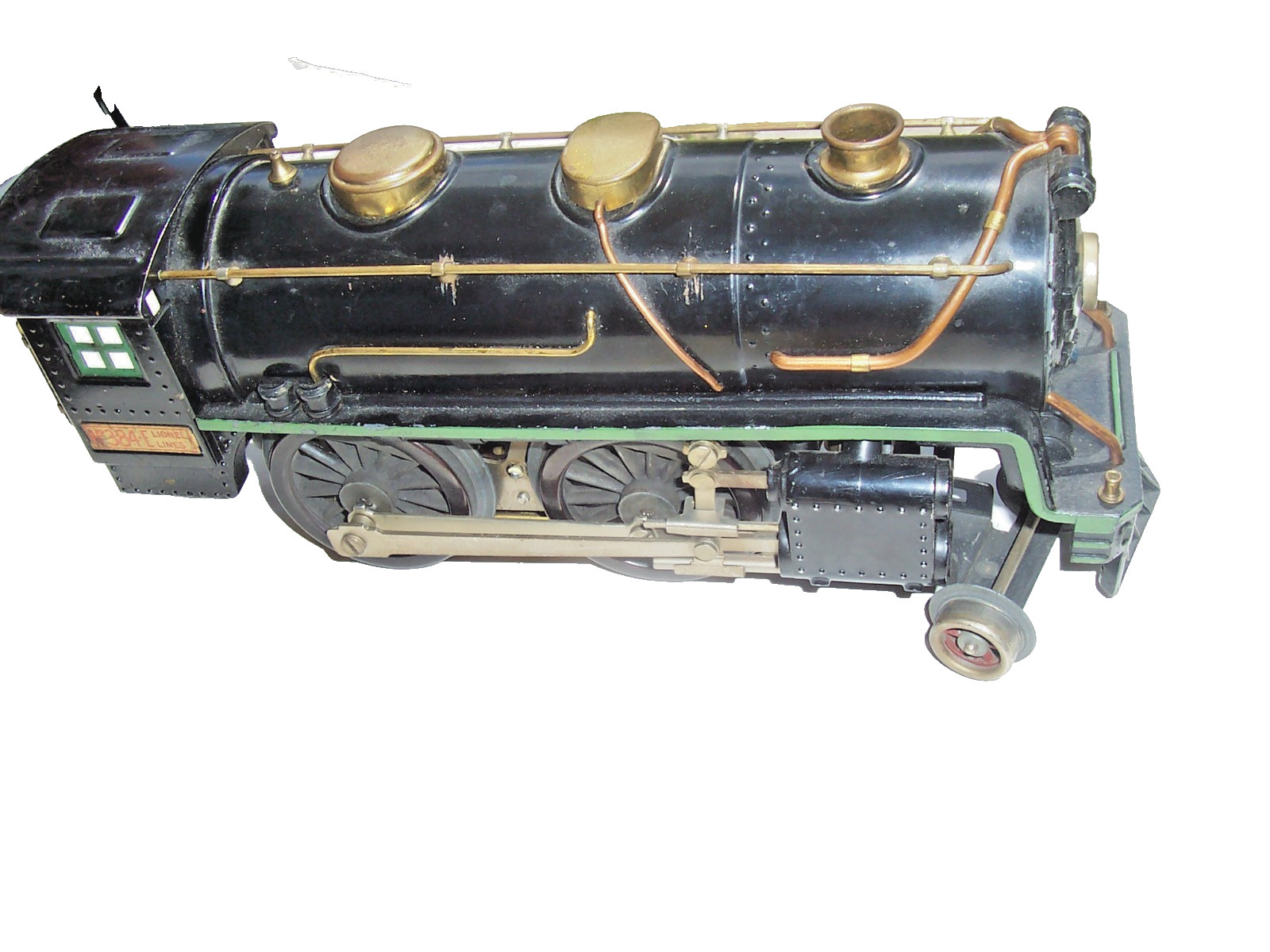 Running Lionel Standard Gauge 2-4-0 Steam Locomotive & Tender 384E and 384T
