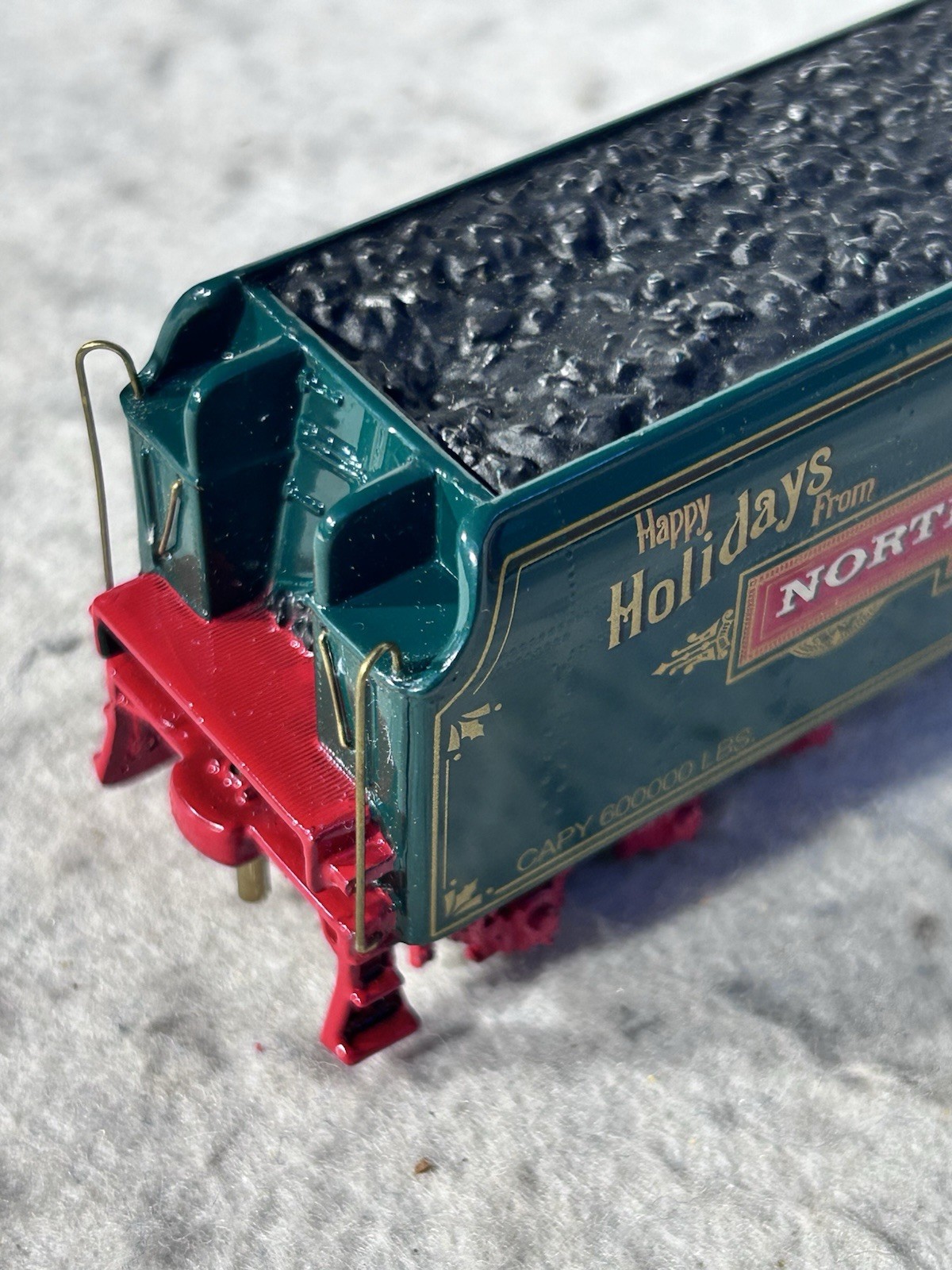 Festive Franklin Mint/Mantua North Pole Ltd. 4-6-4 Christmas Locomotive HO
