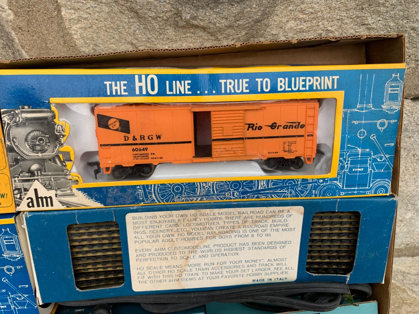 AHM The HO Scale Thunder Line True To Blueprint Train Set W/Box