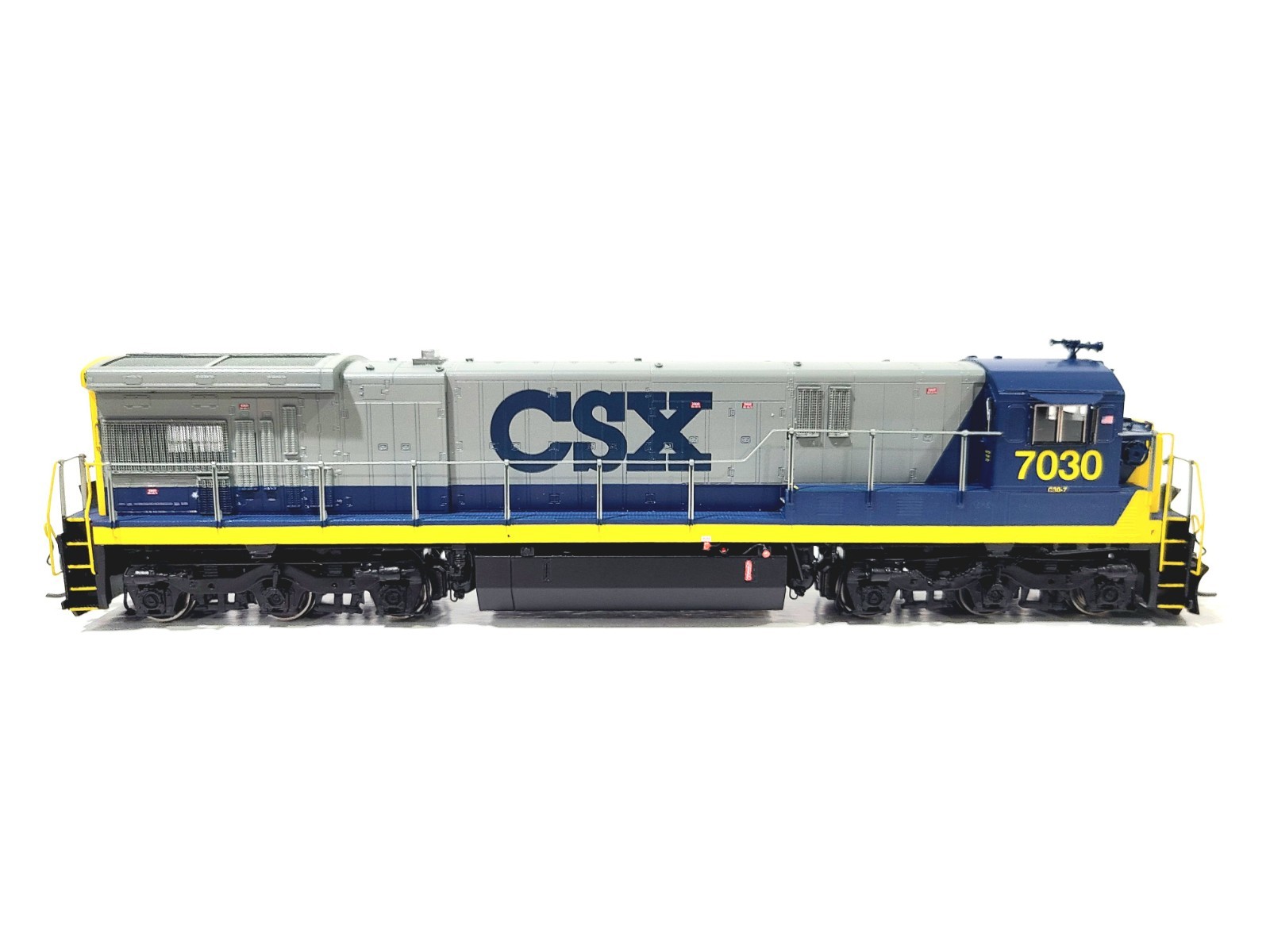 Overland OMI CSX GE C30-7 CSX Transportation #7030 HO Brass Model #087010055.2