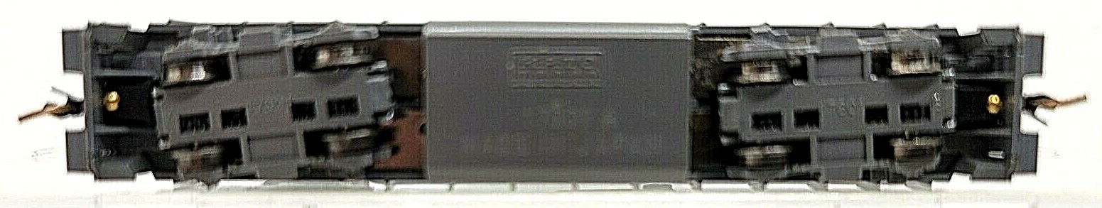 N Kato 176-019 EMD GP38/GP38-2 Southern Pacific Loco #4832 (Tested knuc cplrs)