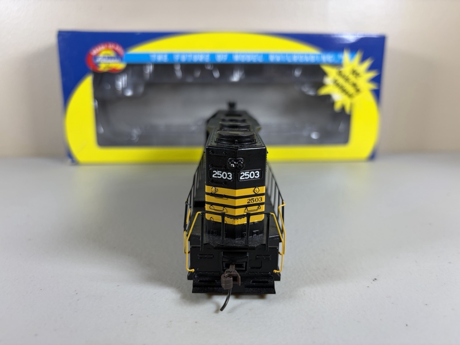 HO Athearn RTR DCC Ready Alaska Railroad GP35 #2503