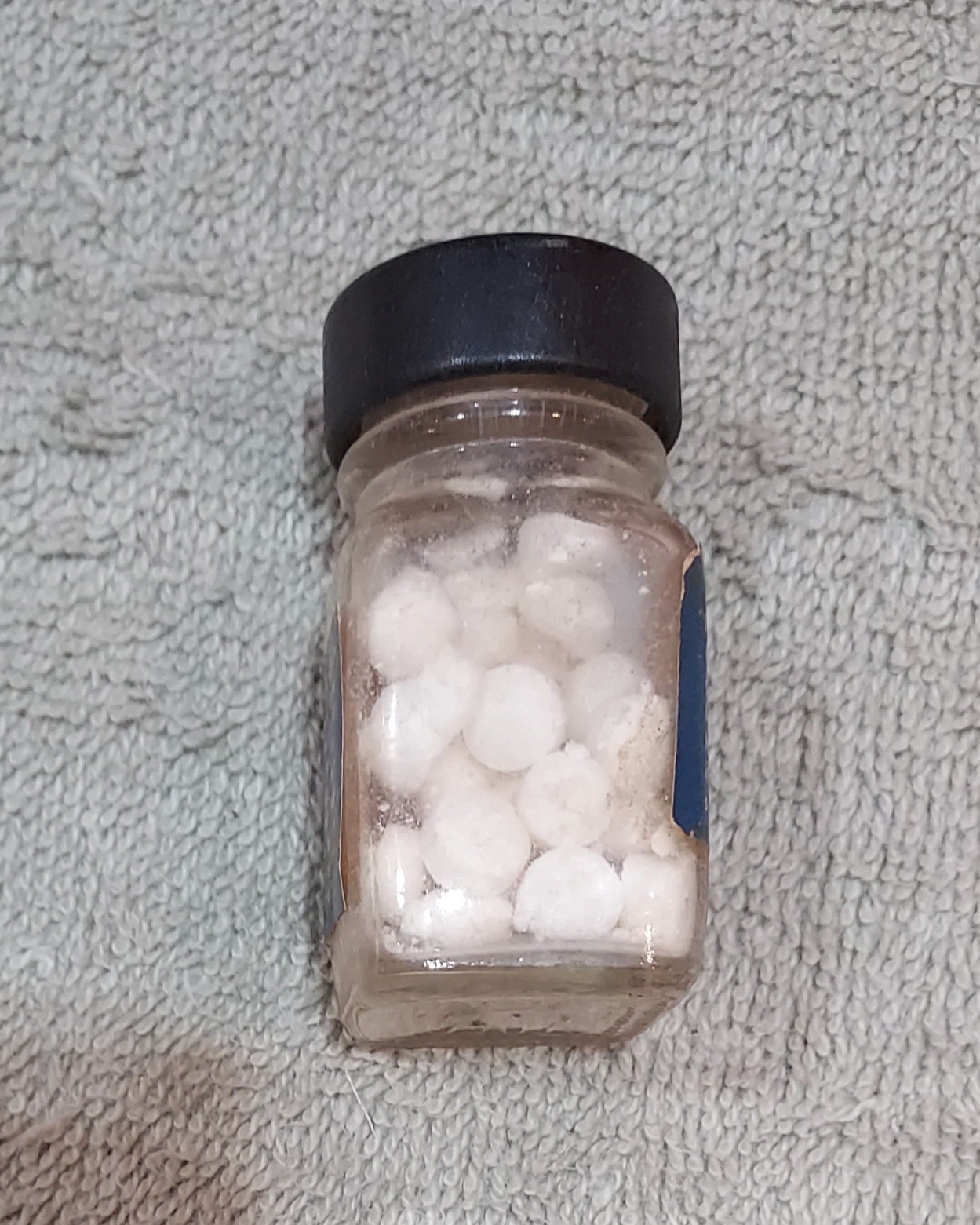 Lionel Smoke Pellets, full glass bottle! from circa 1948, awesome!