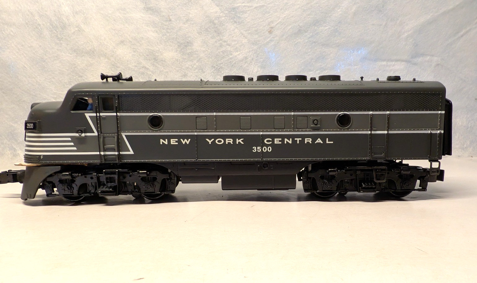 K-Line K-25701 NYC F-3 Diesel A-A, Both Powered C-9 NIB