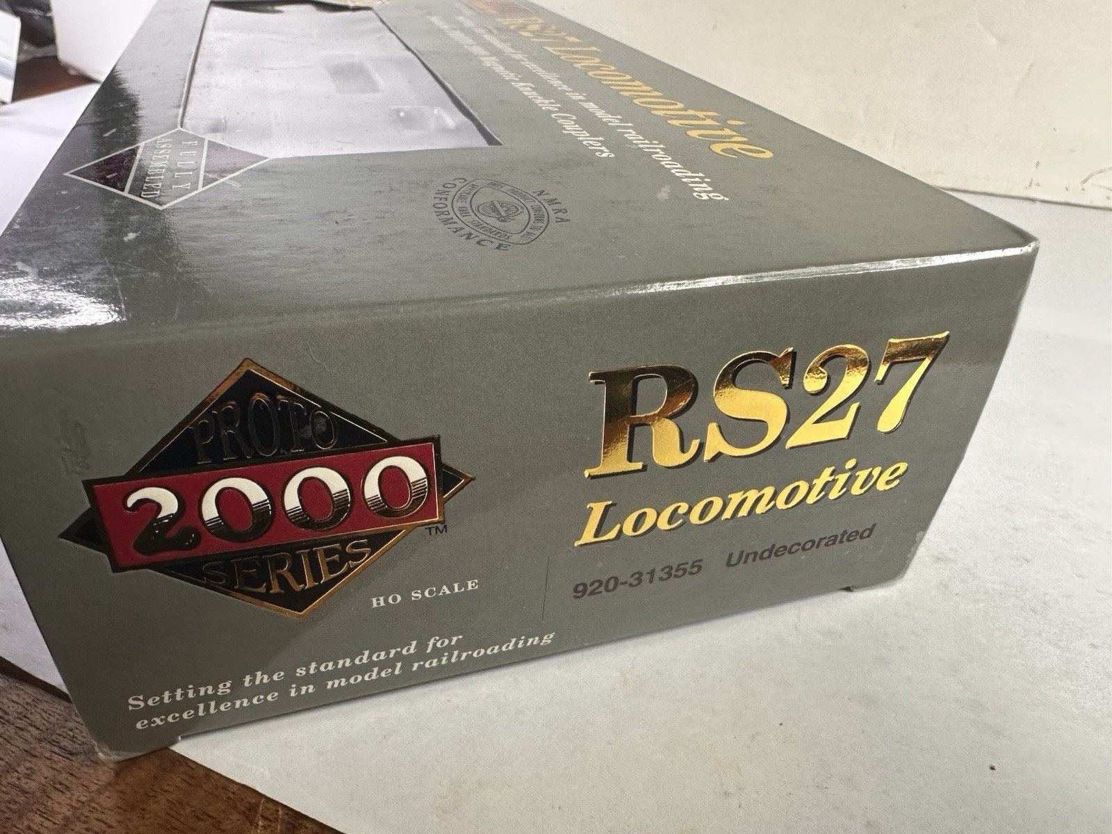 HO Scale 920-31355 Walthers Proto 2000 Undecorated RS27 DCC Ready Locomotive