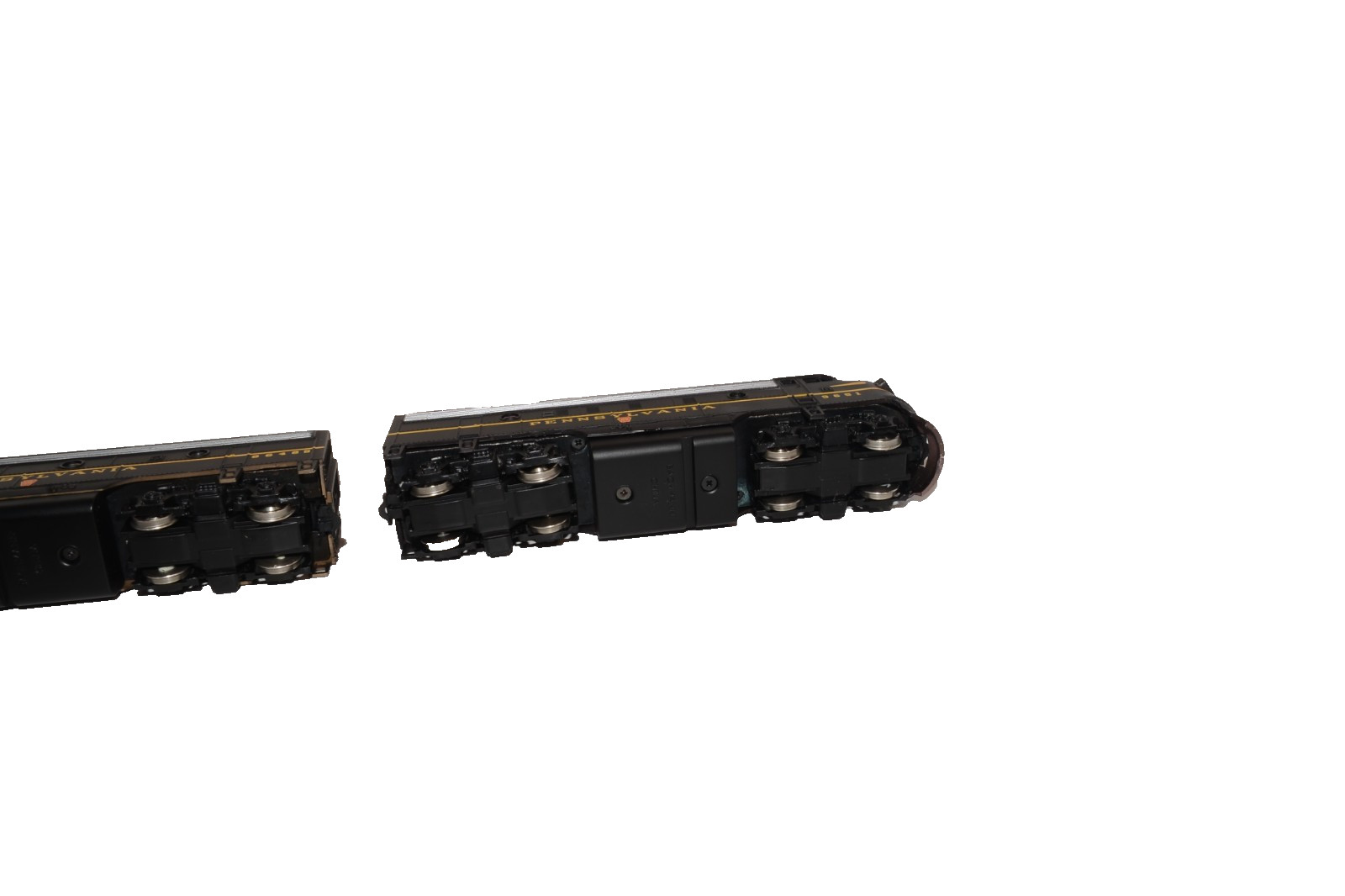 Bachmann Plus EMD F7A & EMD F7B PRR#9651A PRR #9648B No. 31215 No. 31217 NOS