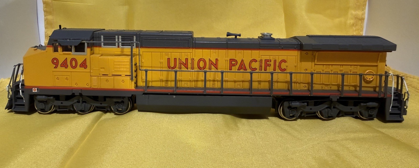 HO Scale Locomotive Lot Bachmann Spectrum Union Pacific + Life-Like/Tested Runs